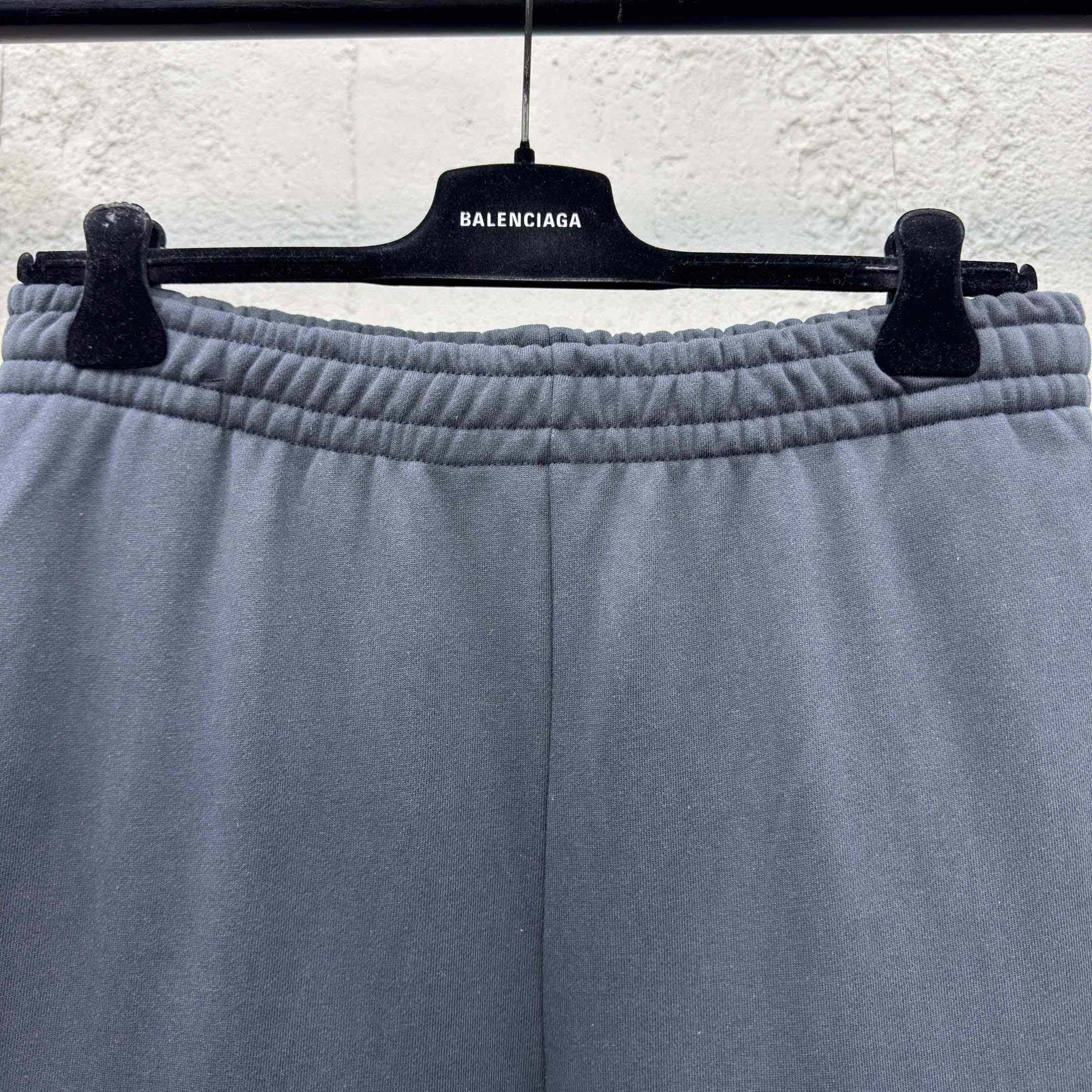 Balenciaga Under Armour® Baggy Sweatpants In Black - FashionPlug