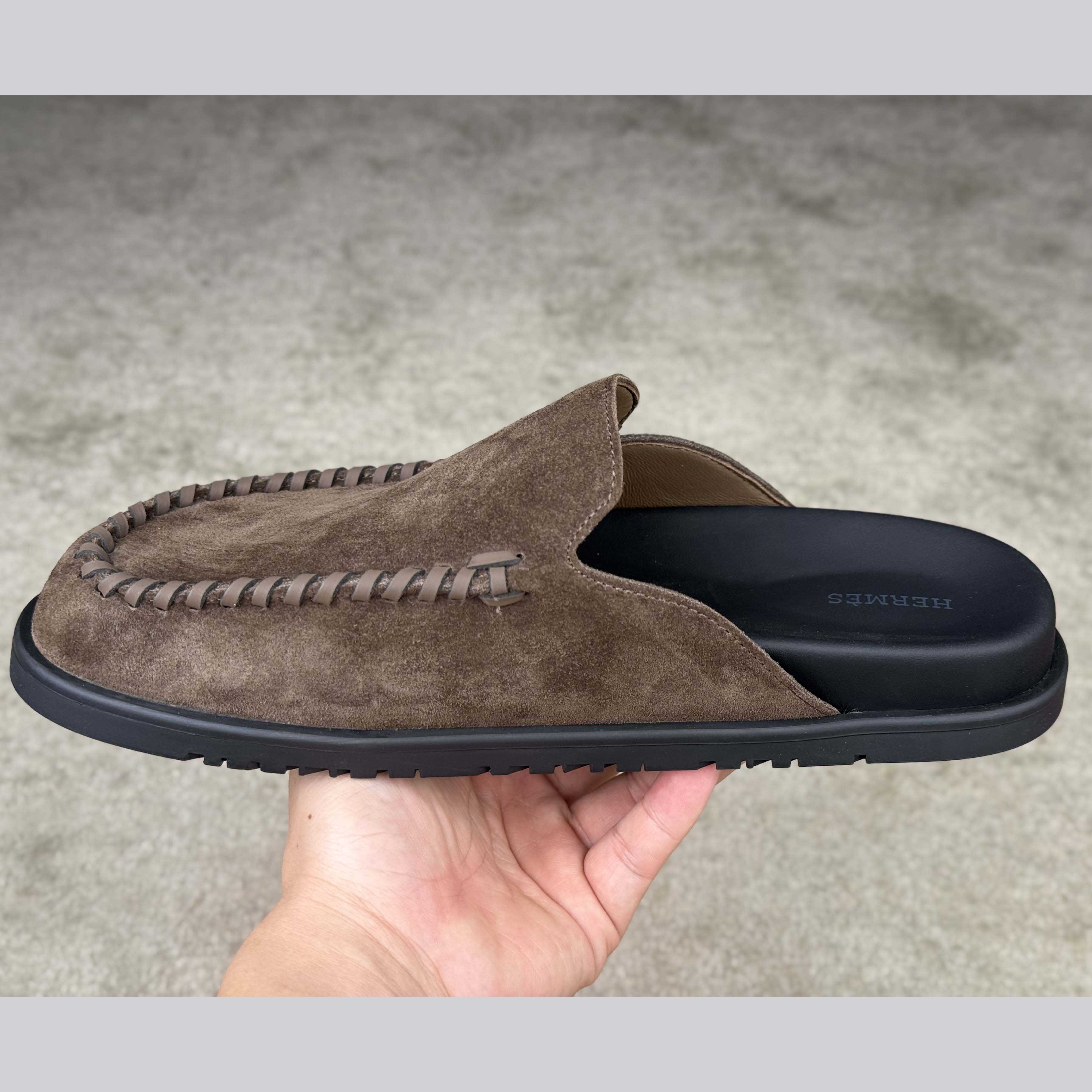Hermes Johan Mule - FashionPlug