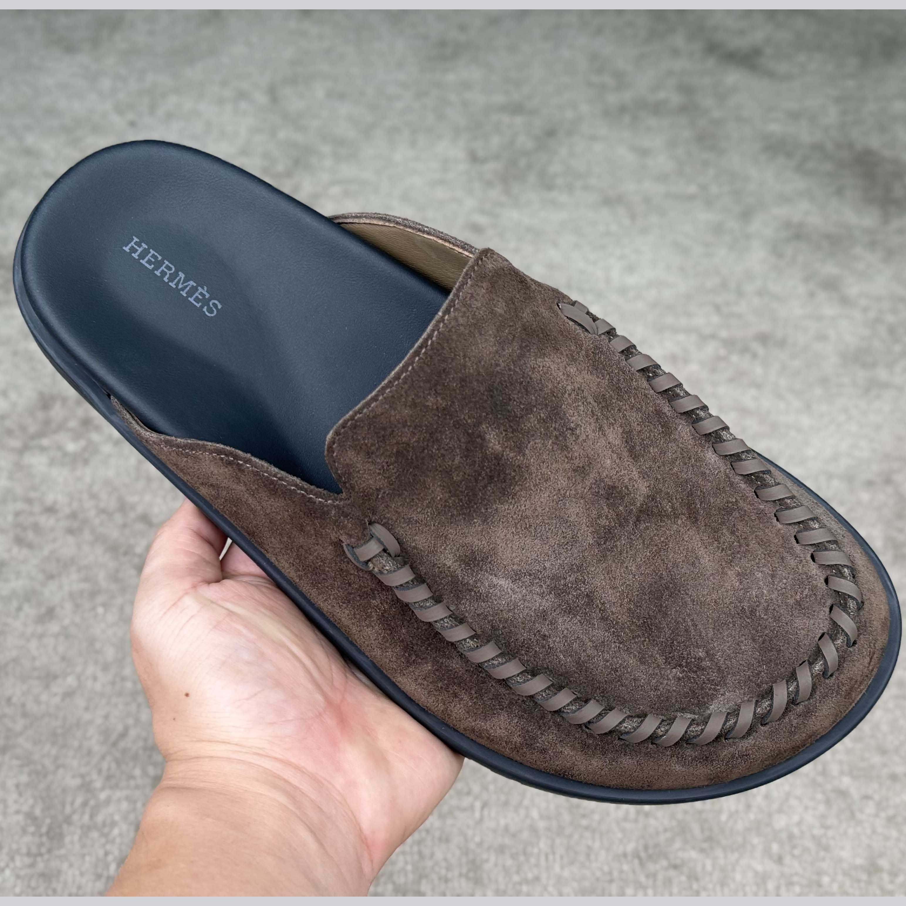 Hermes Johan Mule - FashionPlug