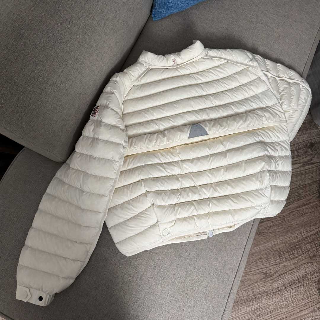 Moncler Grenoble Quilted Puffer Jacket   2519 - FashionPlug