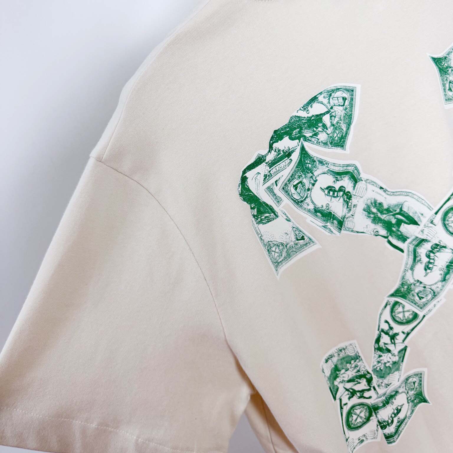 Off-White Cash Arrow T-shirt - FashionPlug