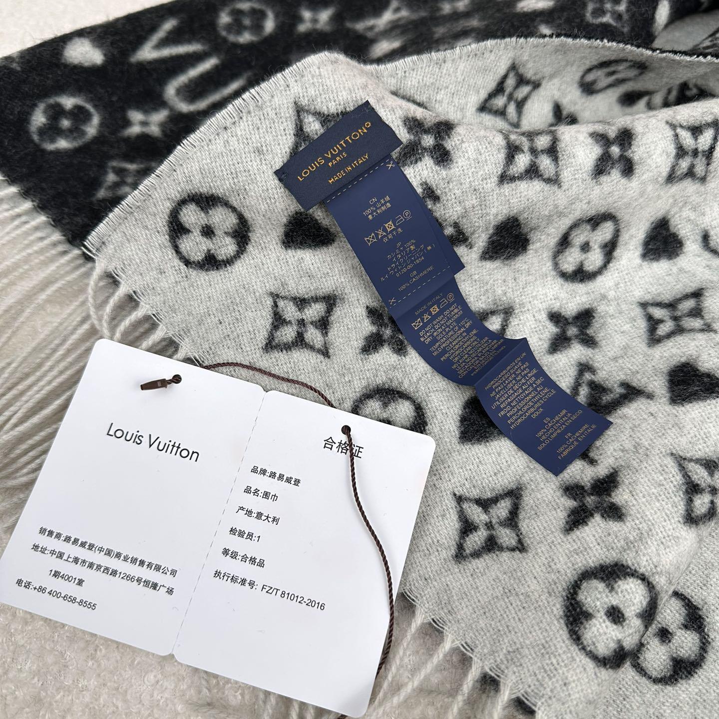 Louis Vuitton Game On Scarf   45*180cm - FashionPlug