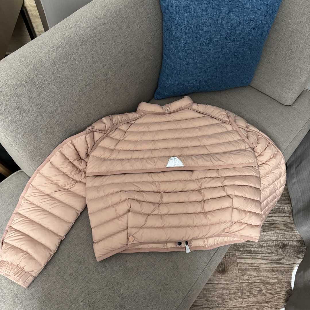 Moncler Grenoble Quilted Puffer Jacket   2519 - FashionPlug