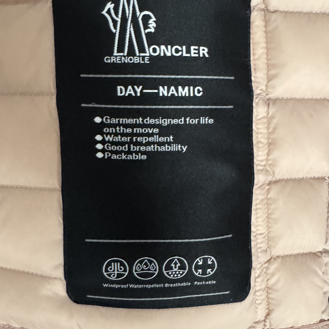 Moncler Grenoble Quilted Puffer Jacket   2519 - FashionPlug