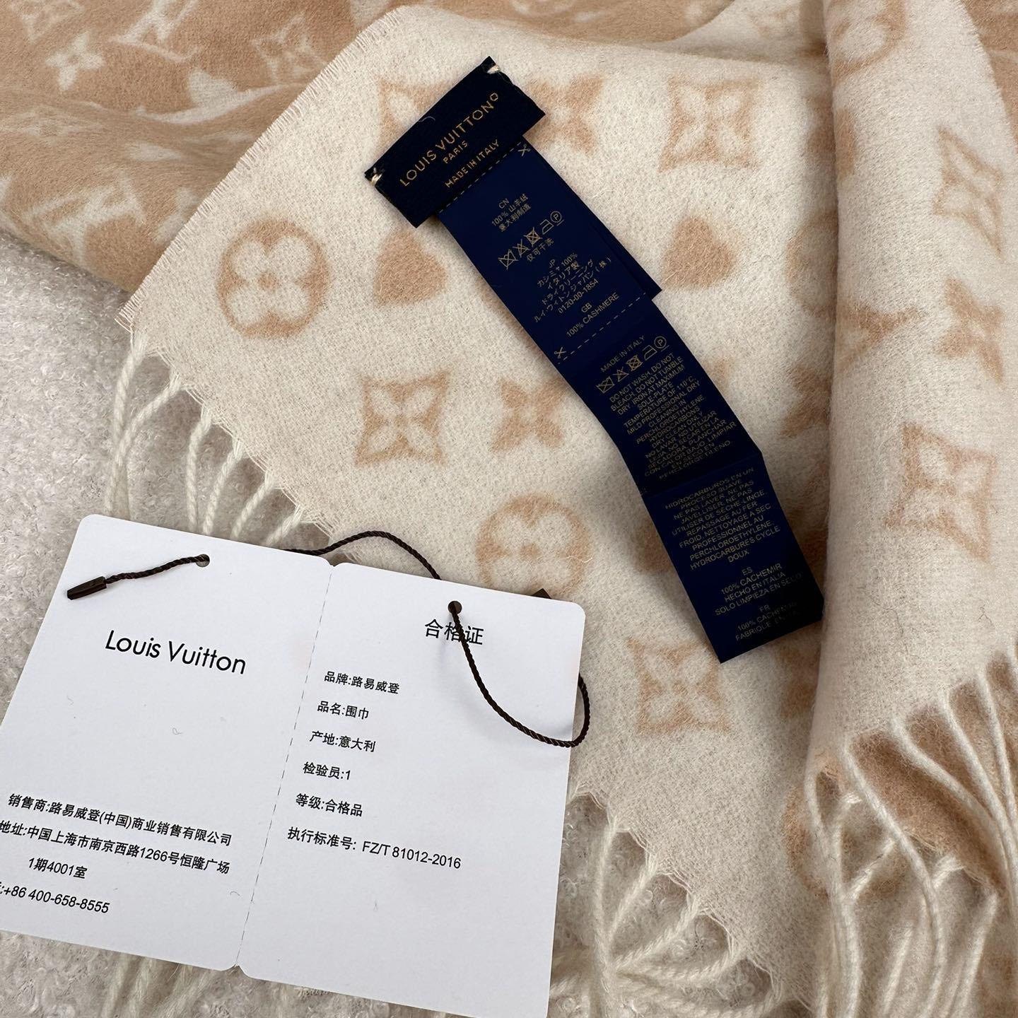 Louis Vuitton Game On Scarf   45*180cm - FashionPlug