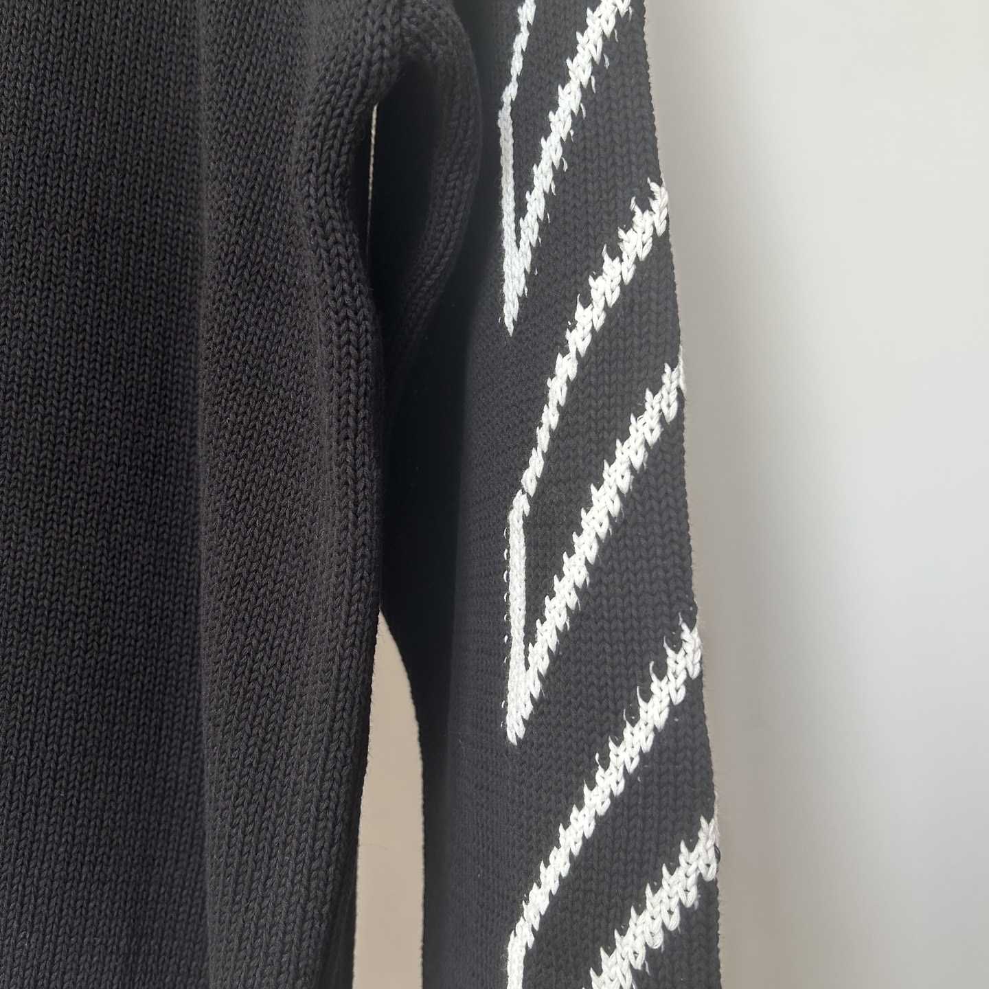 Off-White Diag Outline Knit Crewneck 'Black/White' - FashionPlug