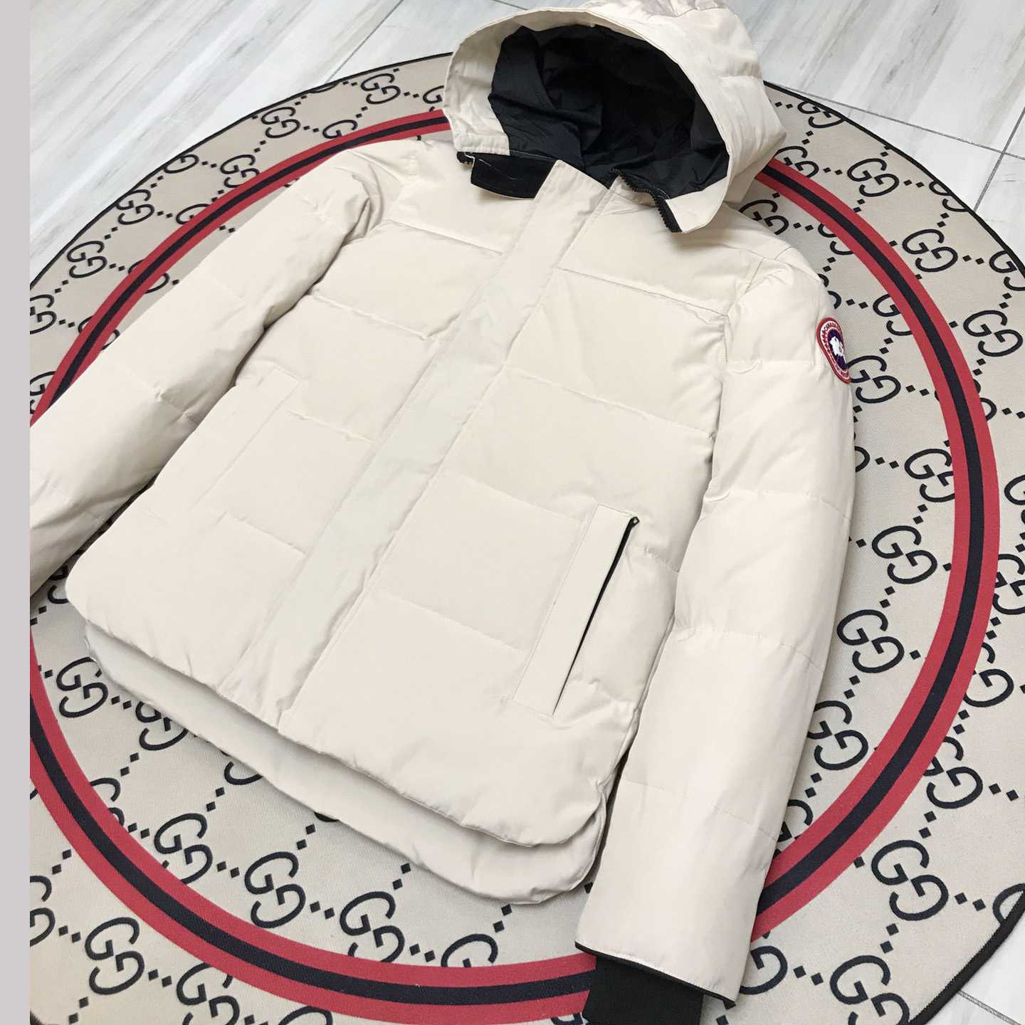 Canada Goose Parka - FashionPlug