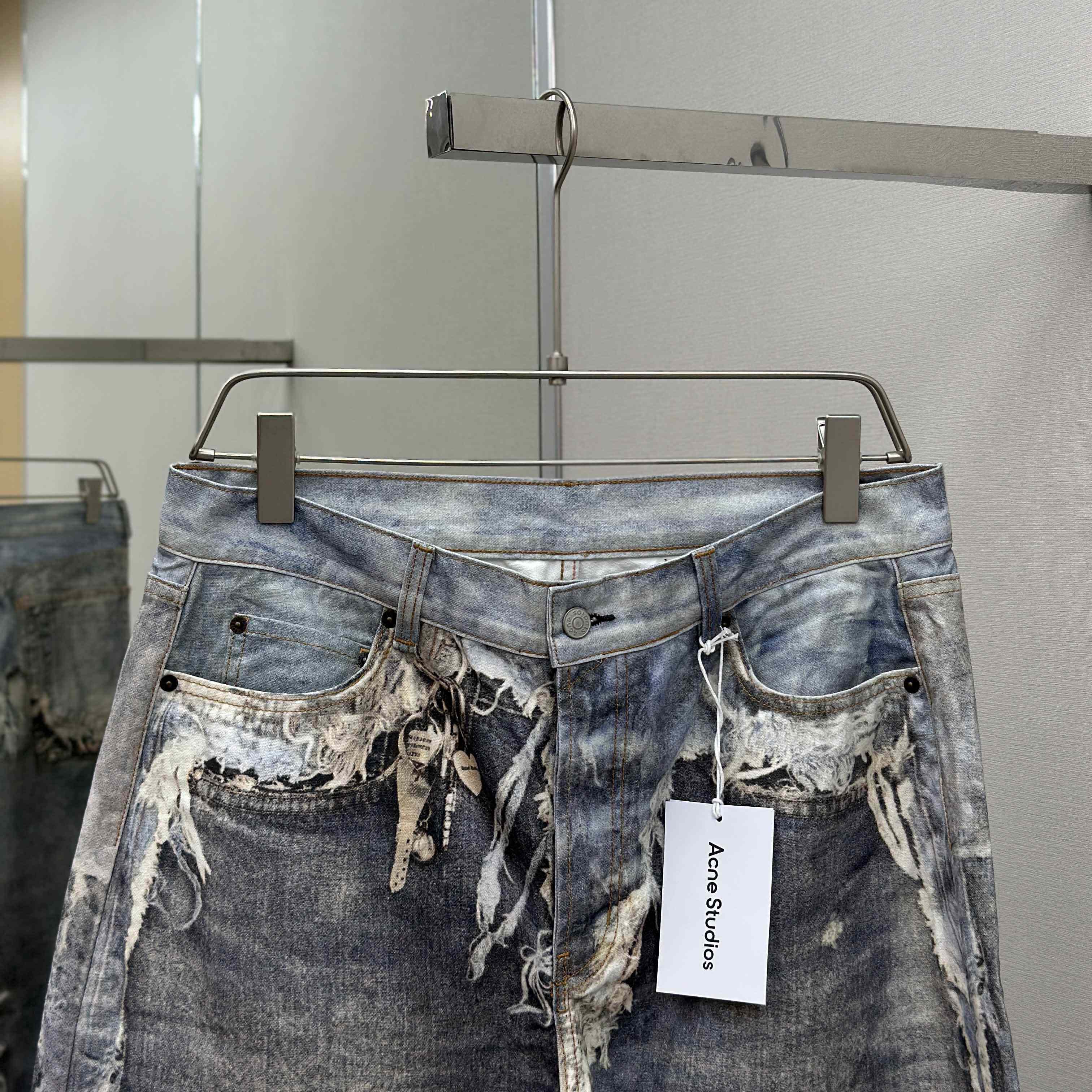 Acne Studios - Loose Fit Jeans  - FashionPlug
