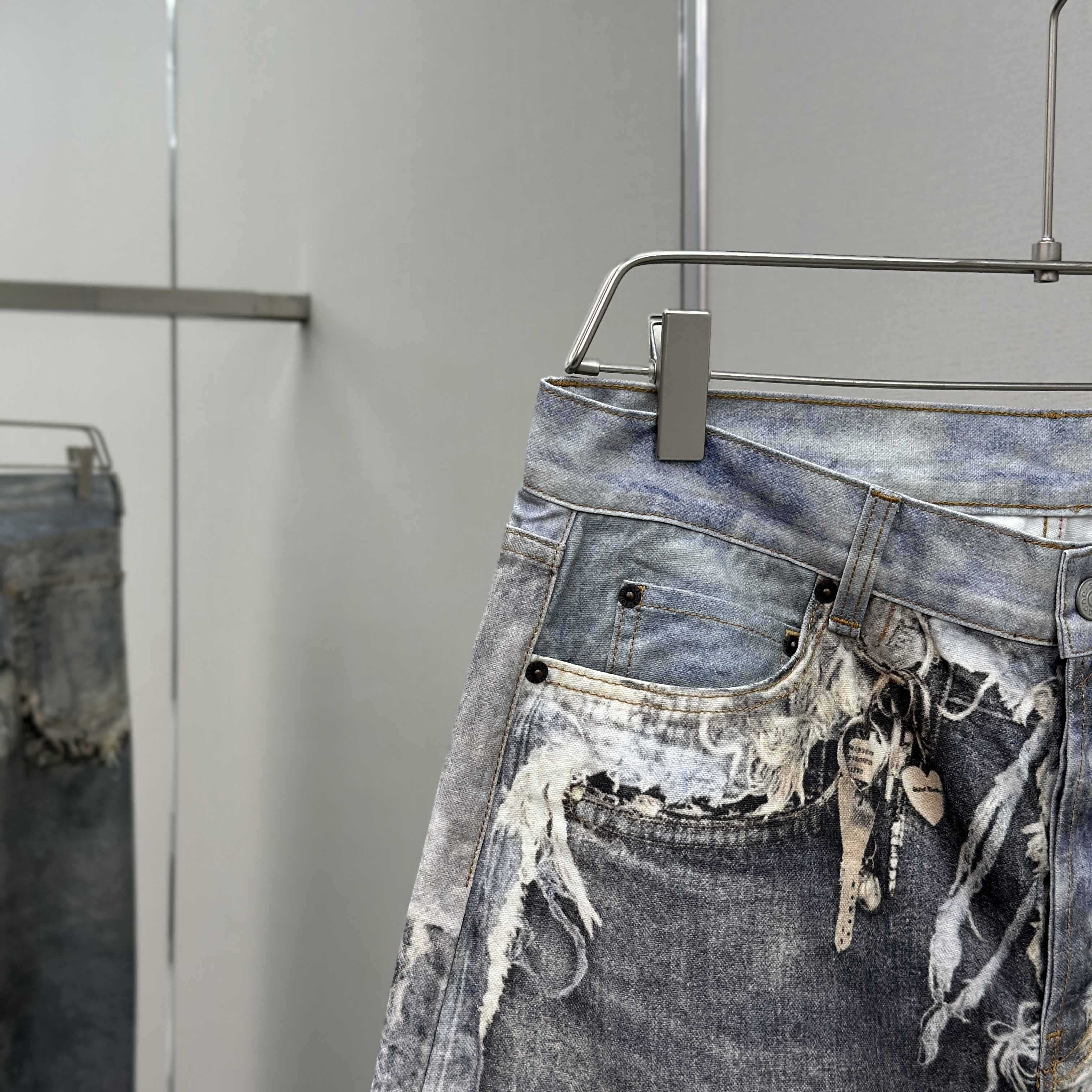 Acne Studios - Loose Fit Jeans  - FashionPlug