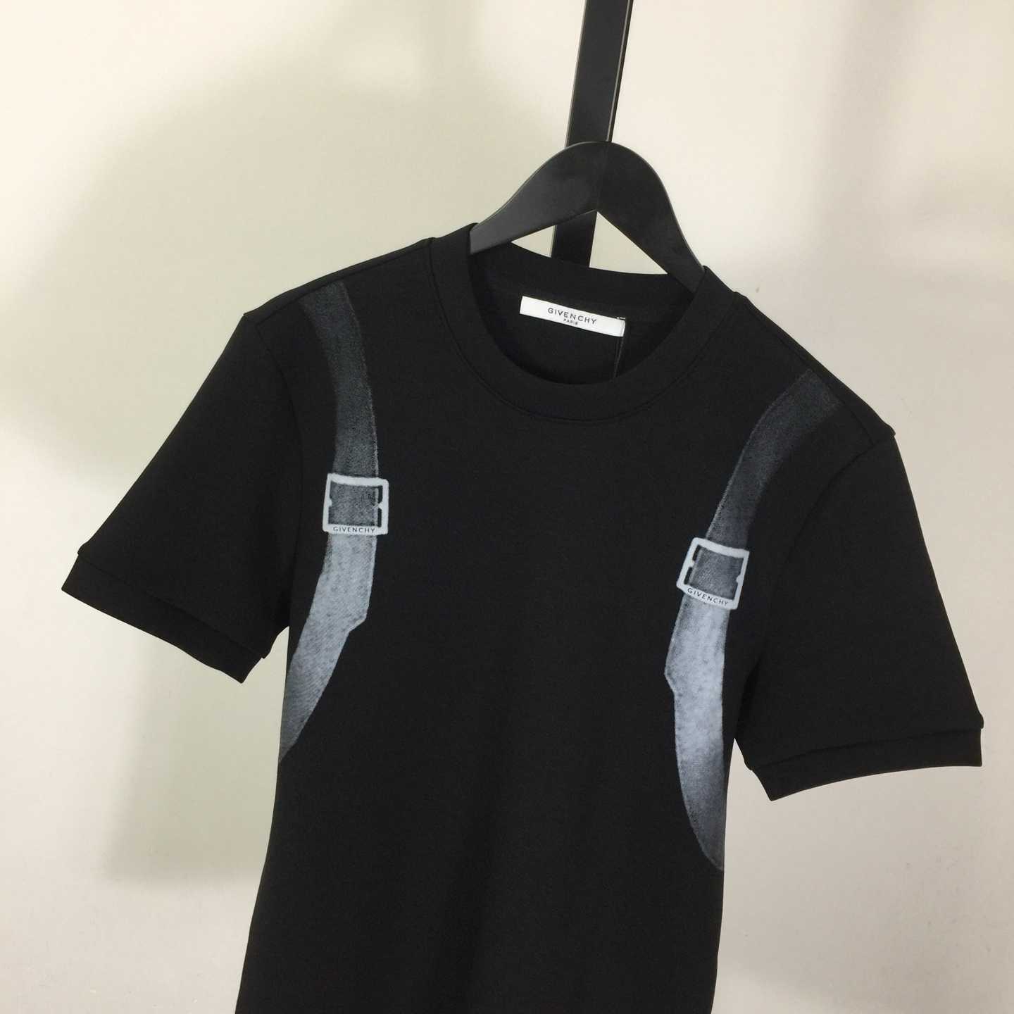 Givenchy T-shirt In Cotton - FashionPlug
