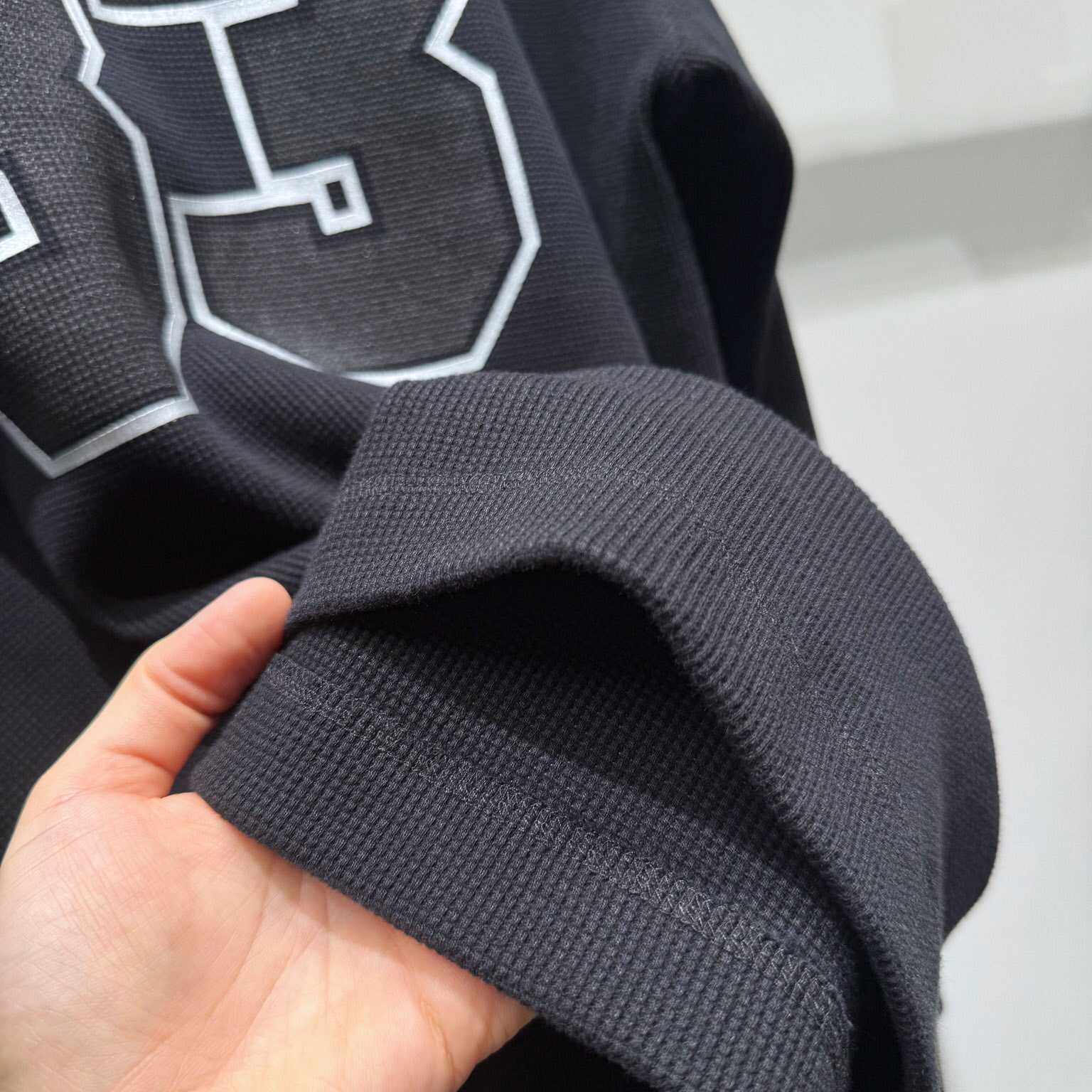 Chrome Hearts Sweatshirt  - FashionPlug