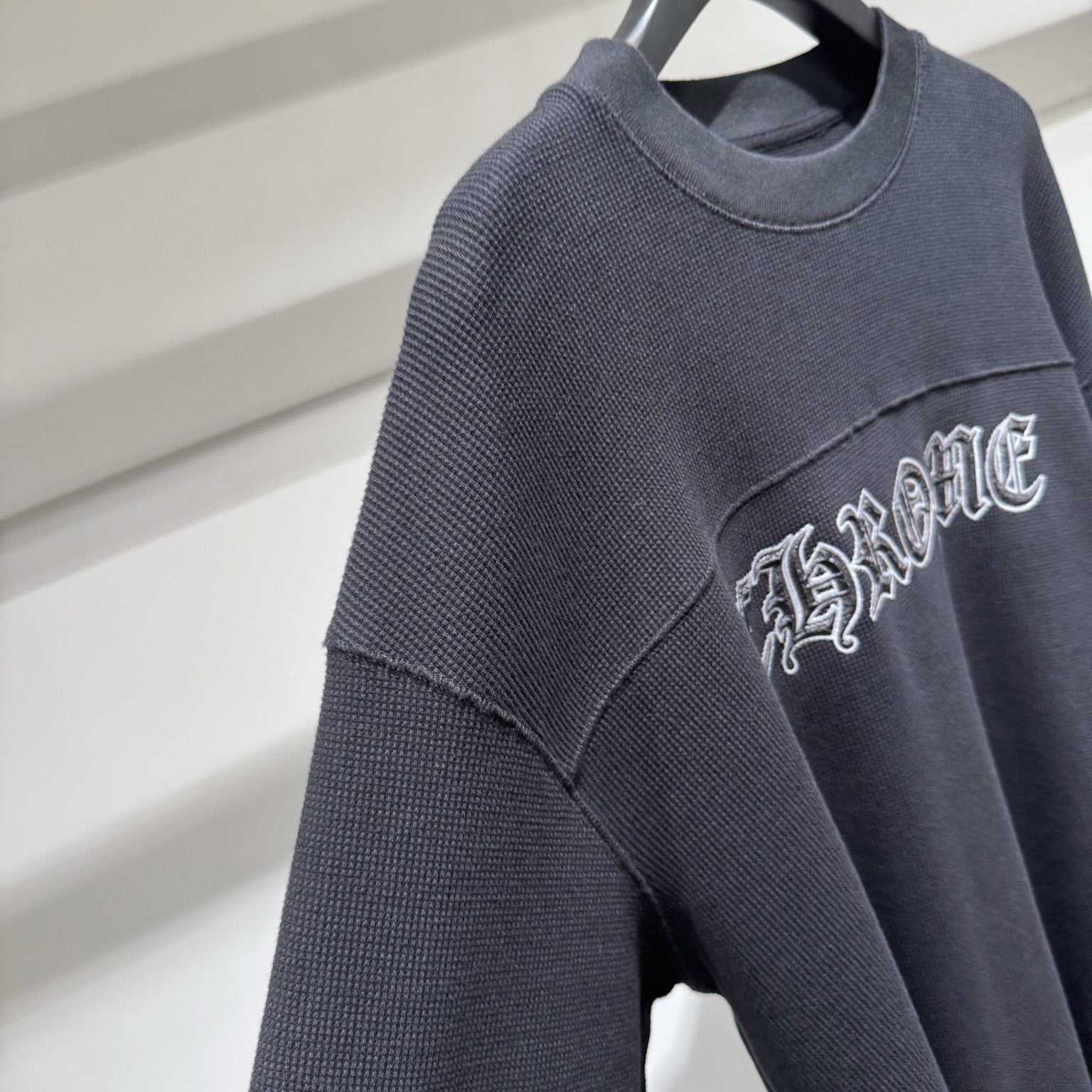 Chrome Hearts Sweatshirt  - FashionPlug