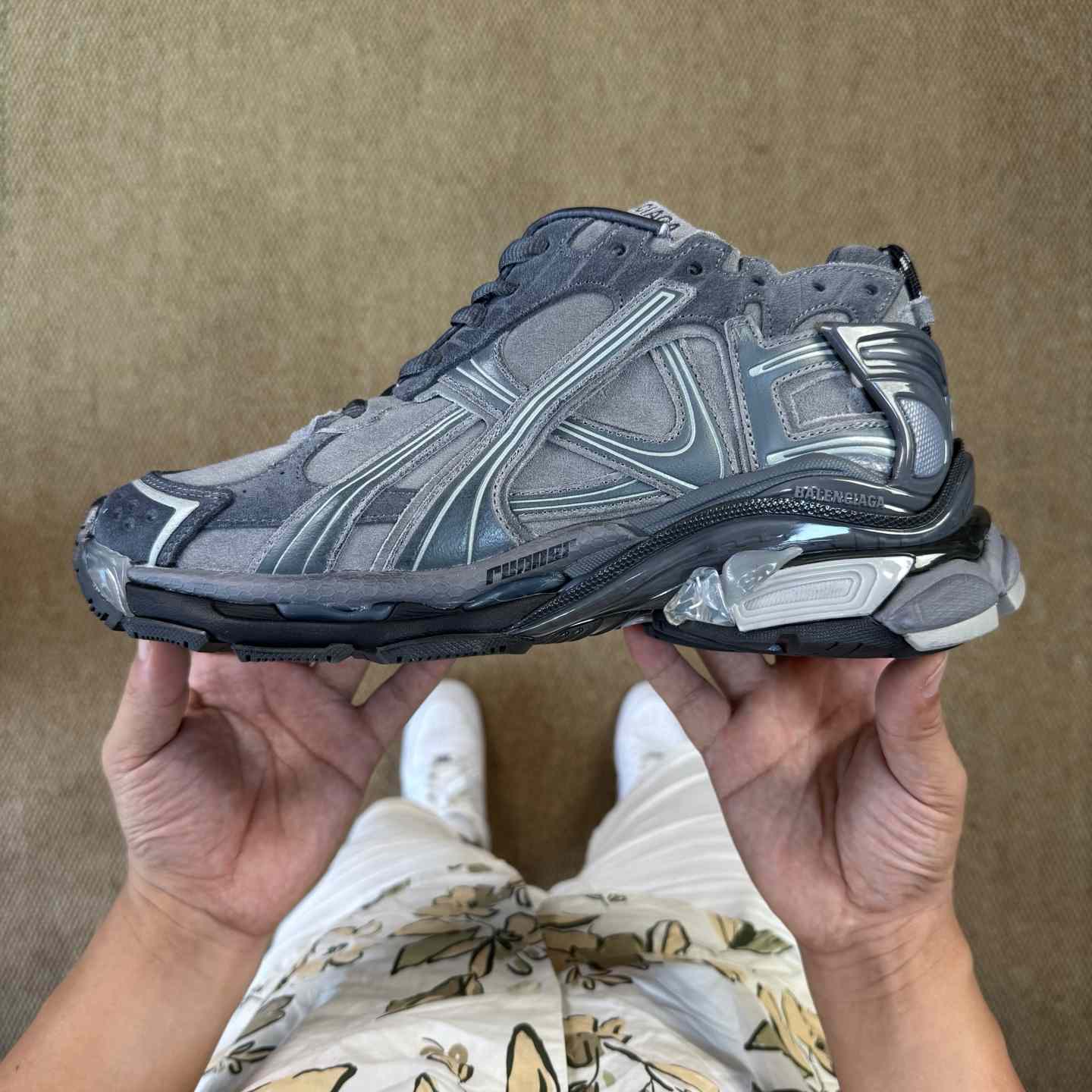 Balenciaga Runner Kith Four.Color  - FashionPlug