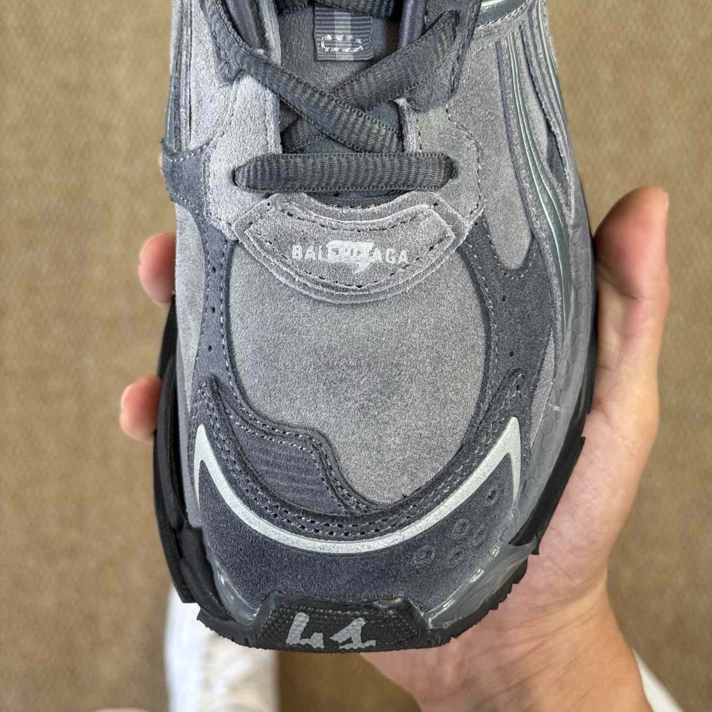 Balenciaga Runner Kith Four.Color  - FashionPlug