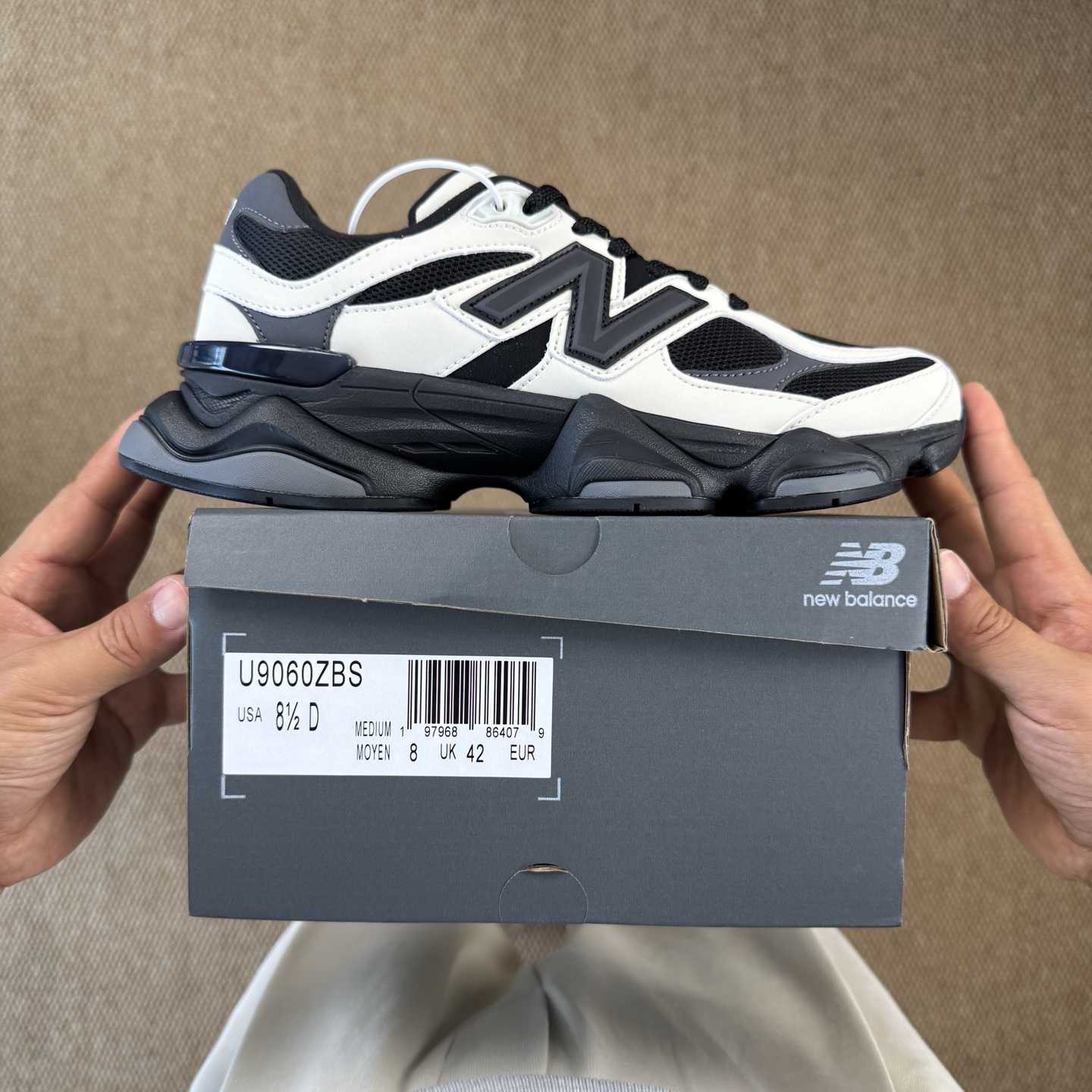 New Balance NB9060 Sneakers   U9060ZBS - FashionPlug