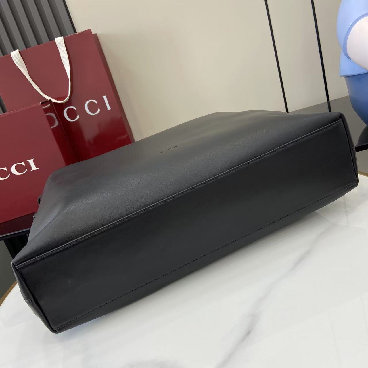 Gucci Beatrix Large Tote Bag - FashionPlug