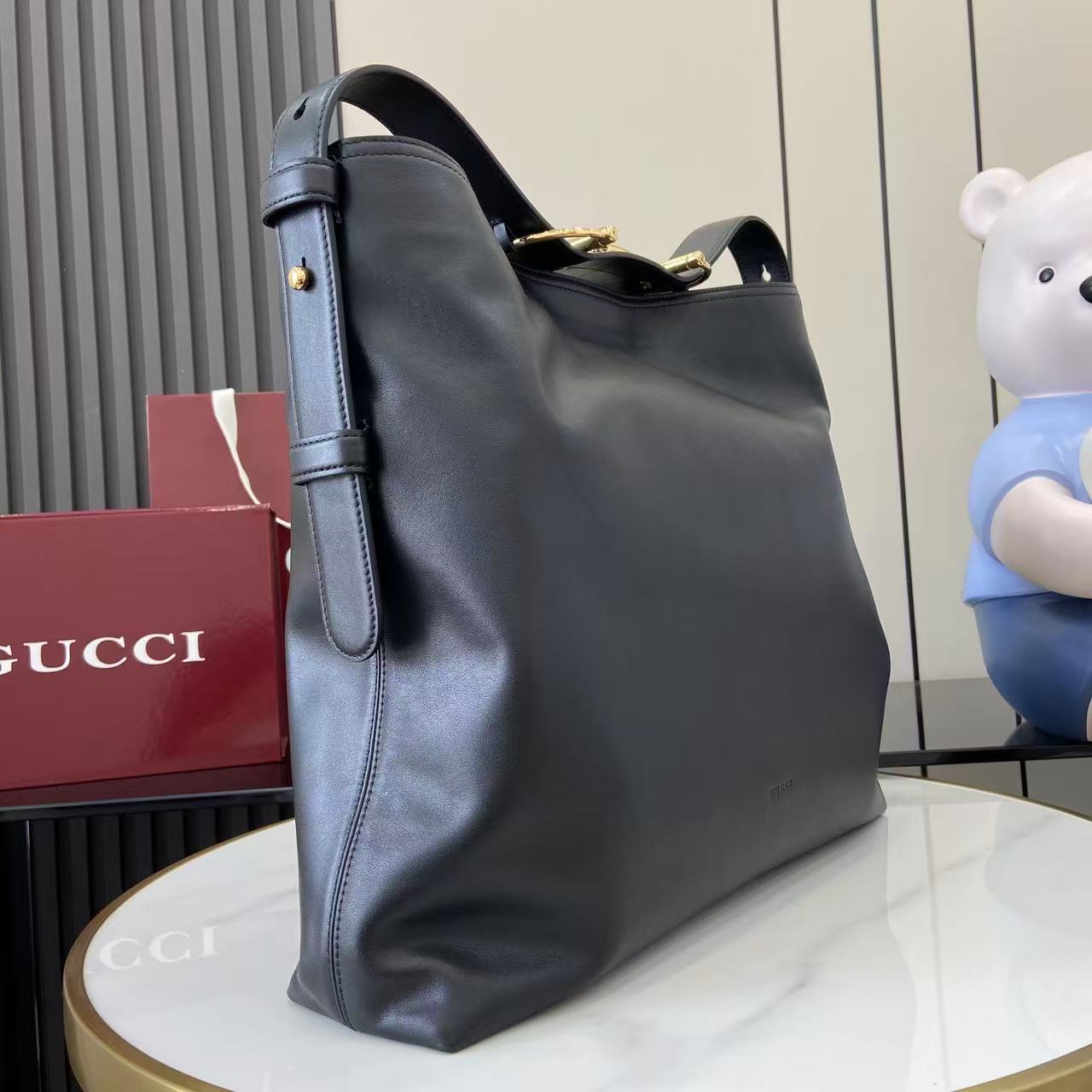 Gucci Beatrix Large Tote Bag - FashionPlug