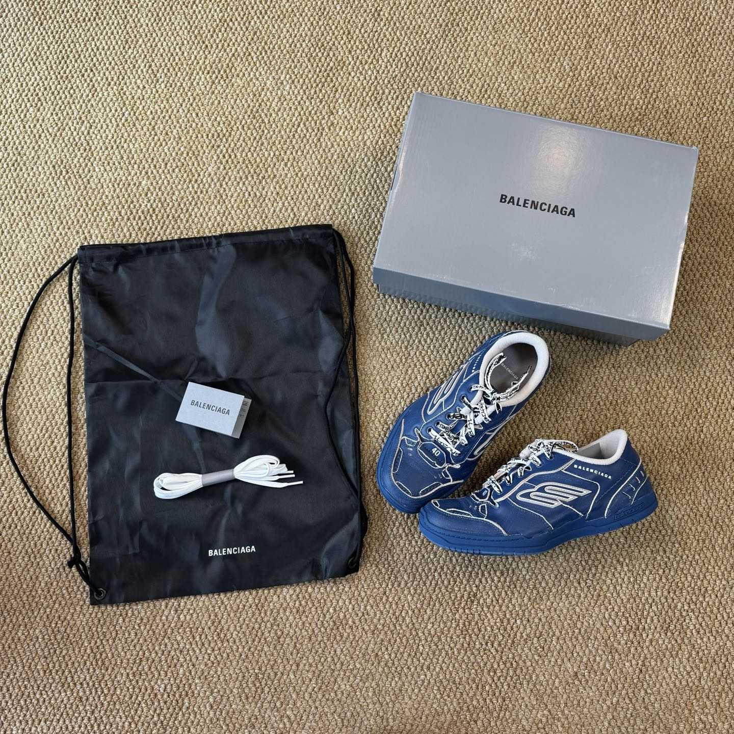 Balenciaga Hamptons Worn-Out - FashionPlug