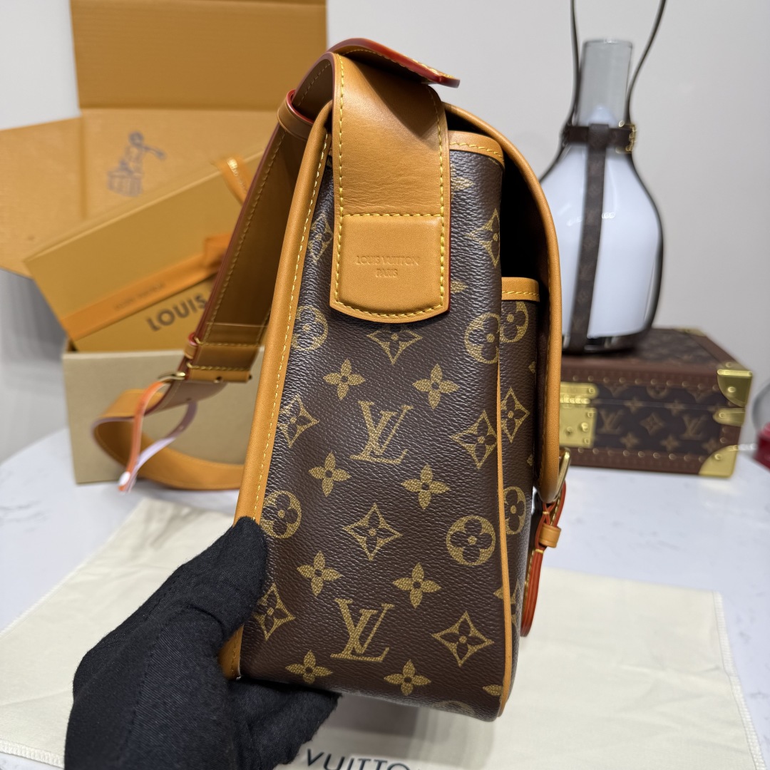 Louis Vuitton Satchel Messenger   M14723 - FashionPlug