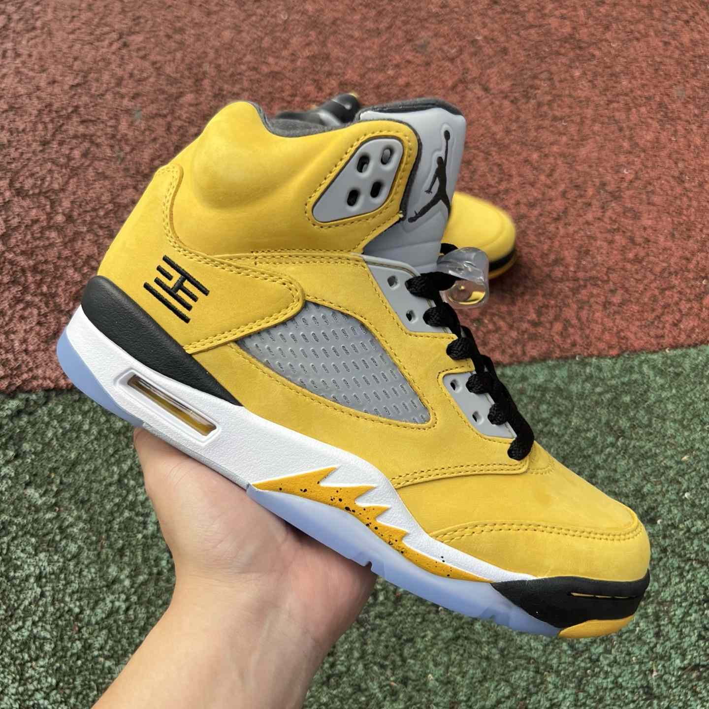 Air Jordan 5 Retro T23 'Tokyo' 2025   IO3372-700 - FashionPlug