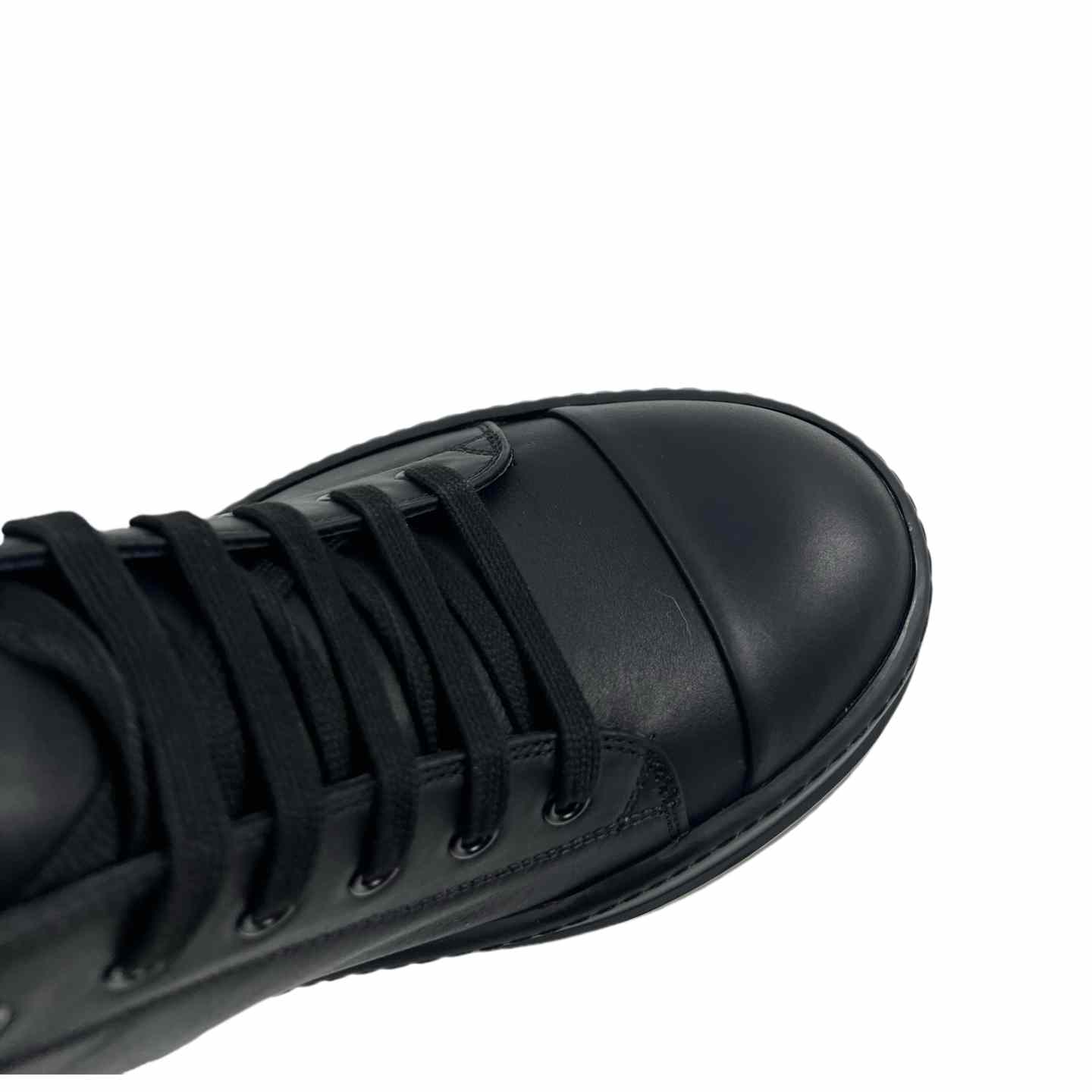 Rick Owens: Black Hollywood Low Sneakers - FashionPlug