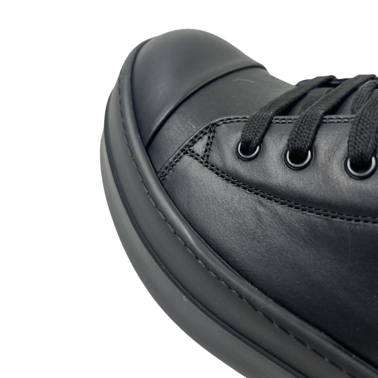 Rick Owens: Black Hollywood Low Sneakers - FashionPlug