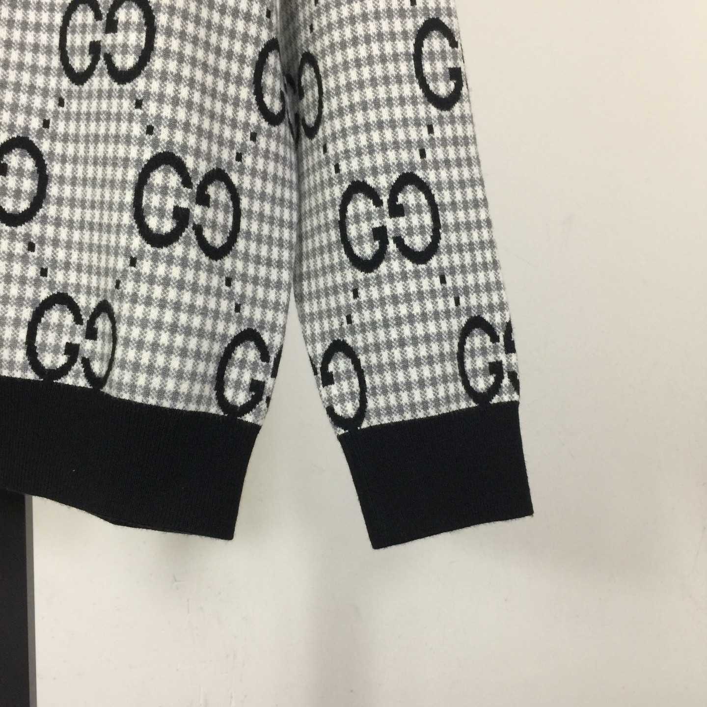 Gucci Sweater - FashionPlug