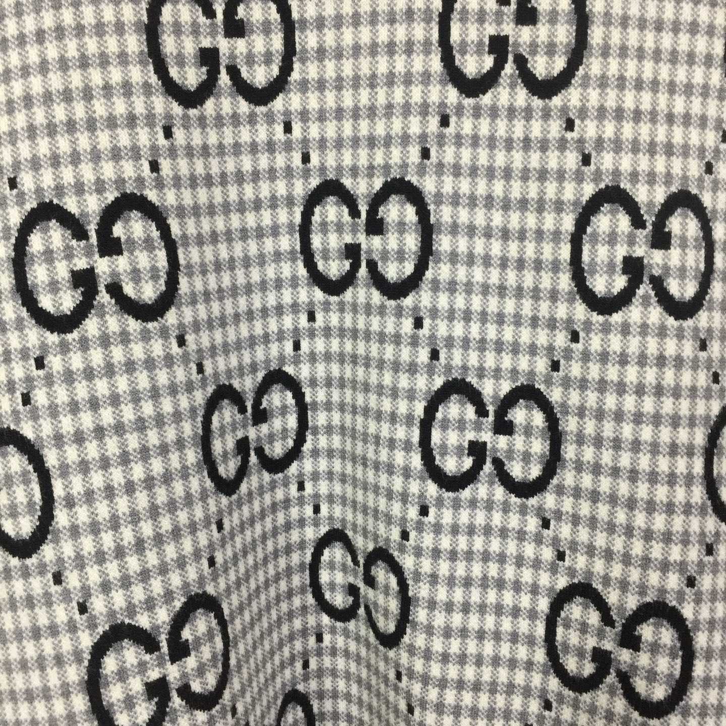 Gucci Sweater - FashionPlug