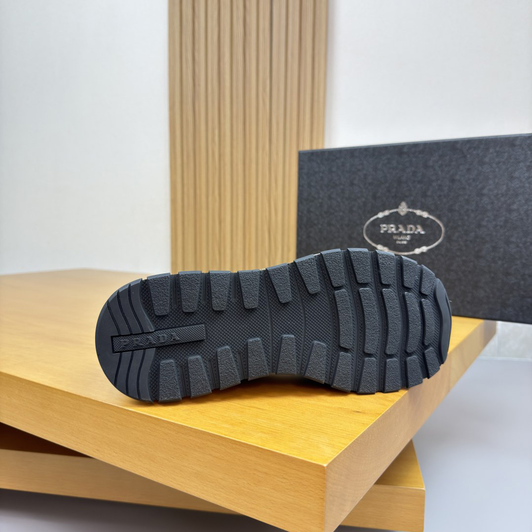 Prada Prax 2.0 Sneakers - FashionPlug