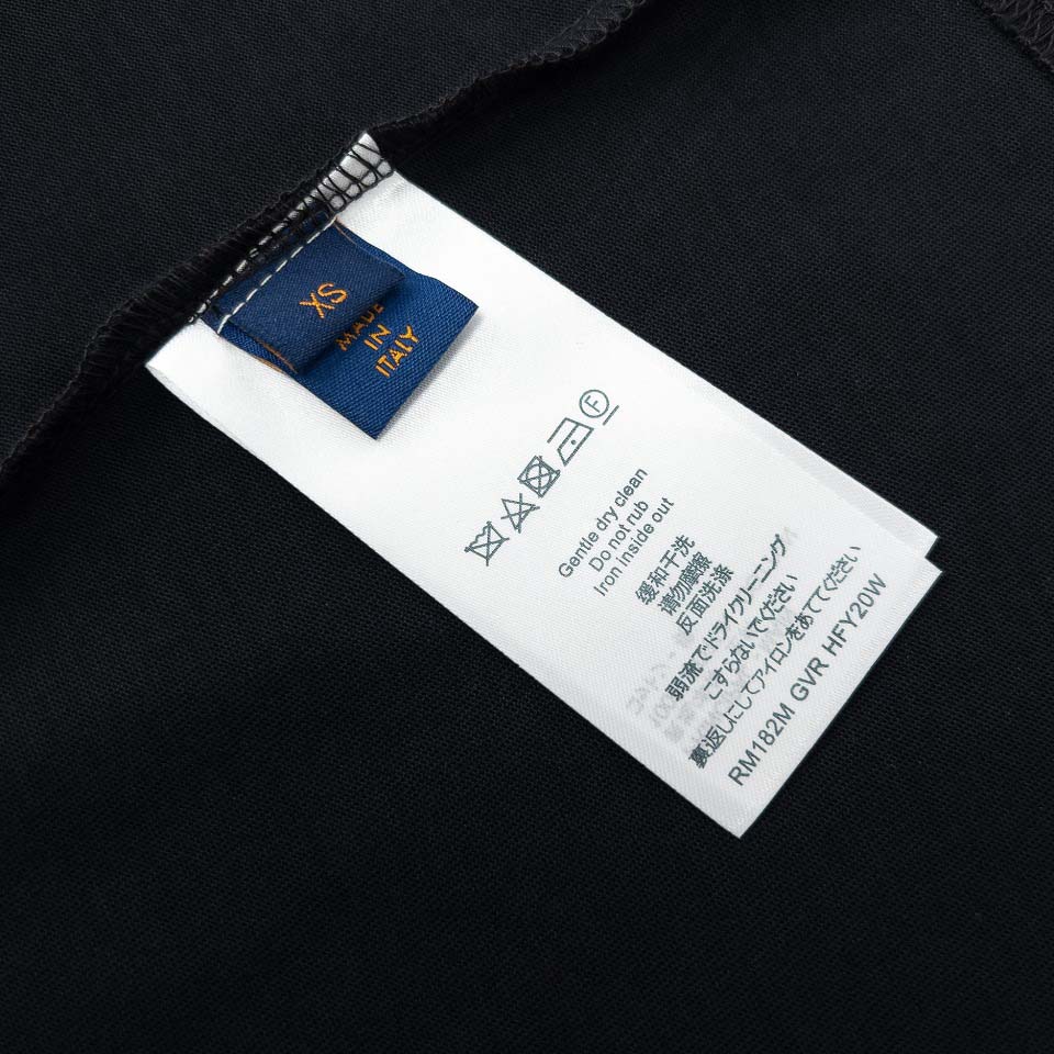 Louis Vuitton LV Spread T-Shirt - FashionPlug