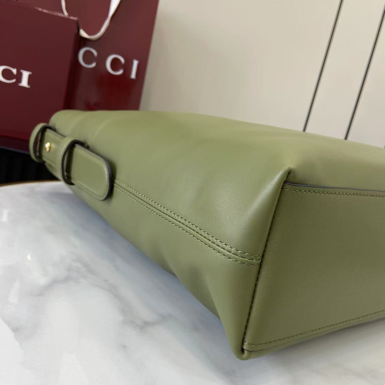 Gucci Beatrix Large Tote Bag - FashionPlug