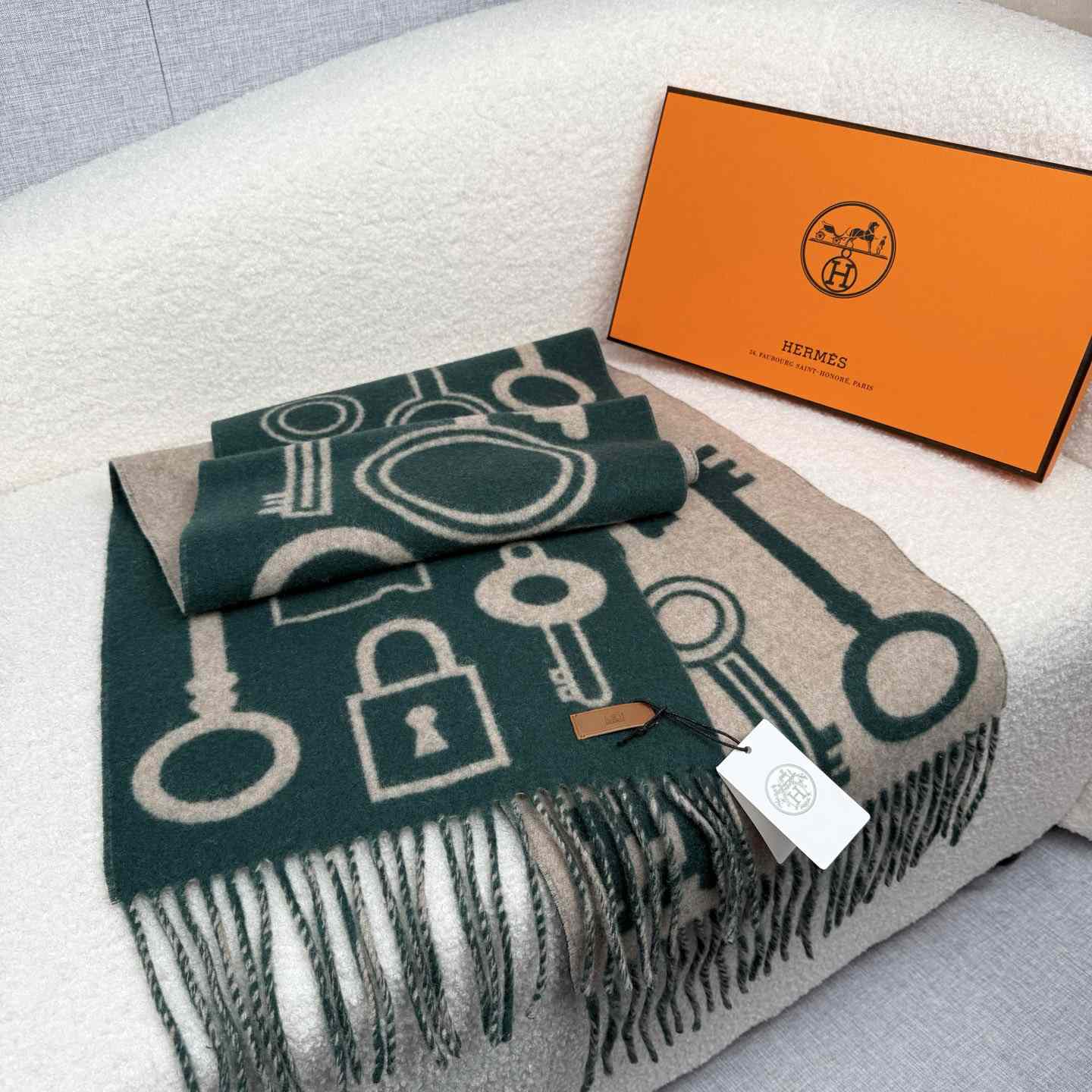 Hermes Casaque Porte-Clefs Scarf - FashionPlug