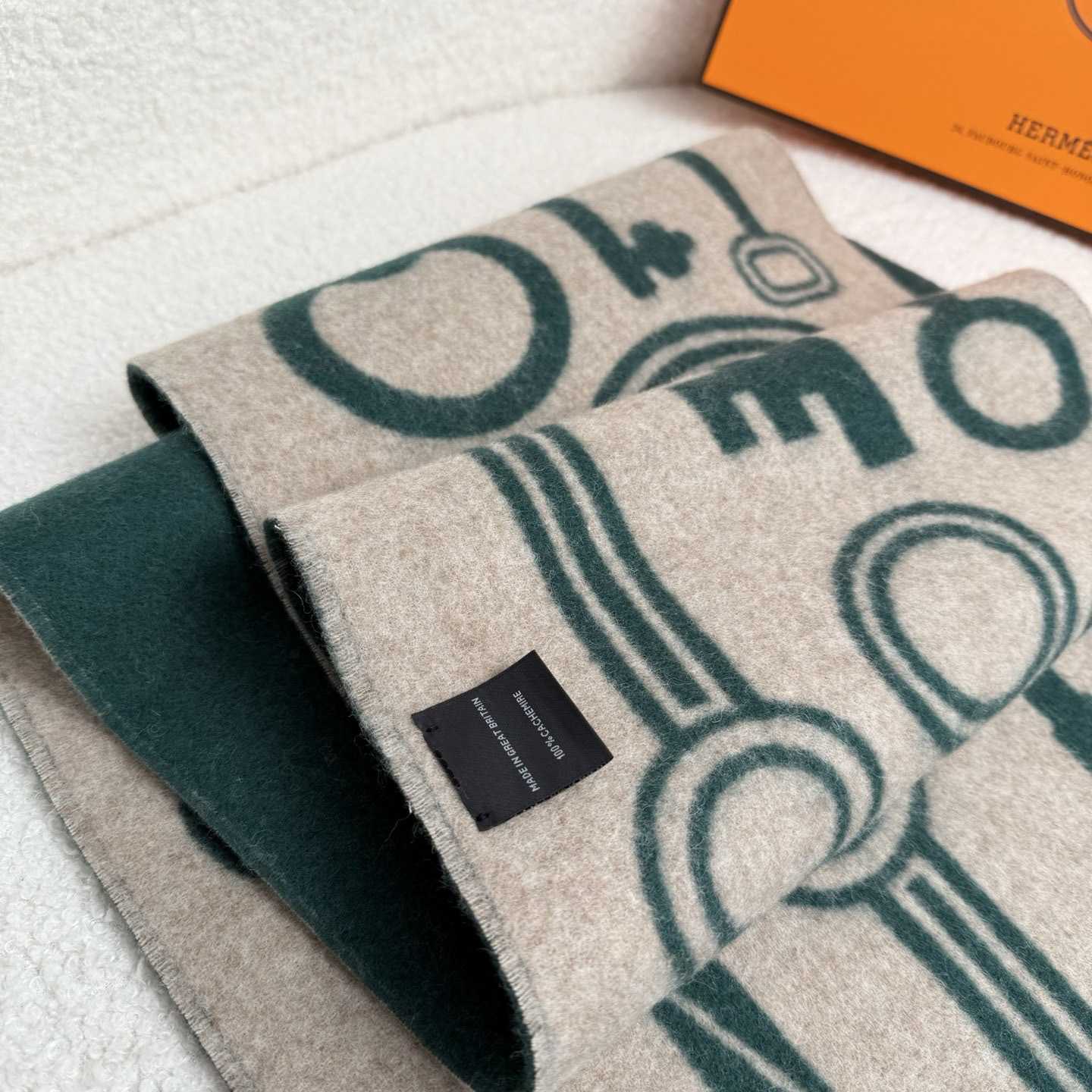 Hermes Casaque Porte-Clefs Scarf - FashionPlug