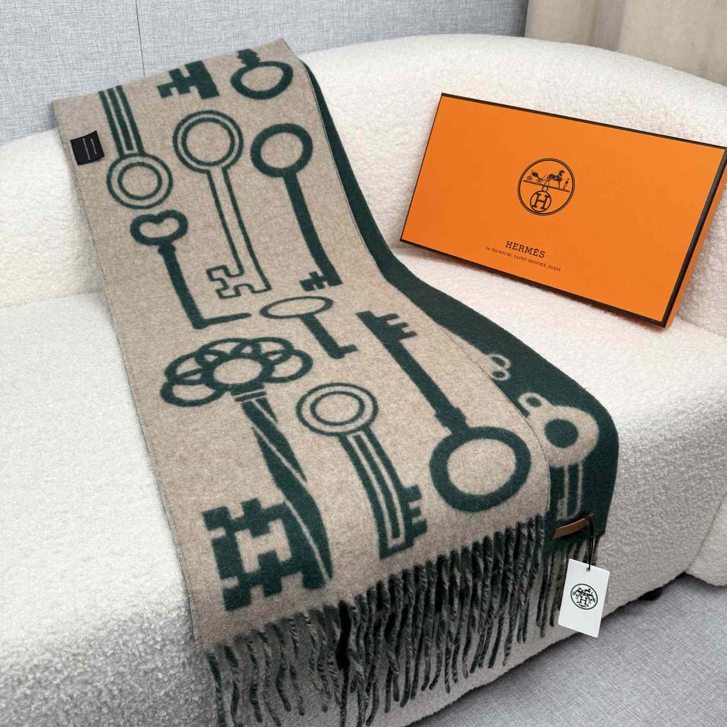 Hermes Casaque Porte-Clefs Scarf - FashionPlug