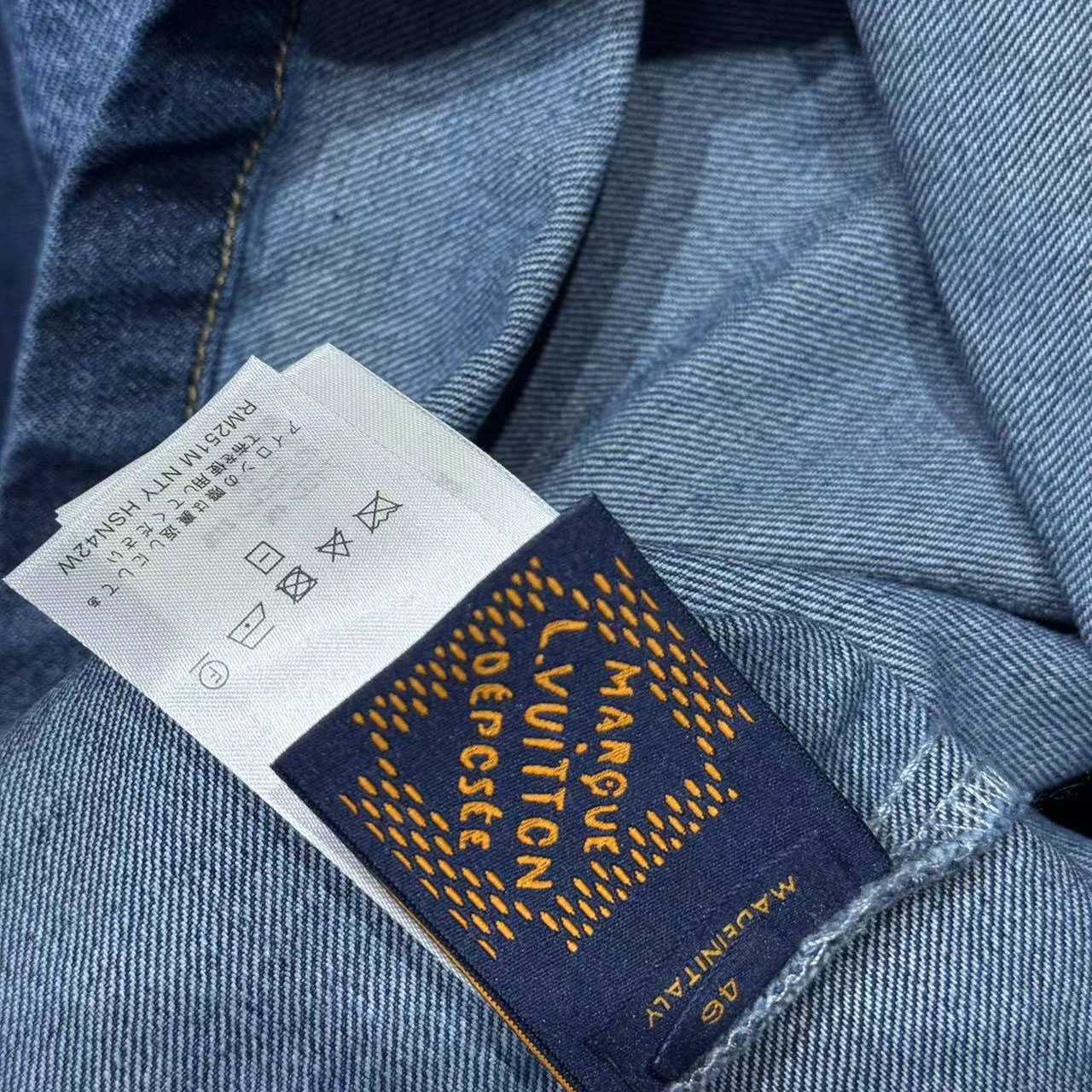 Louis Vuitton Monogram Denim Workwear Overshirt   1AIK79 - FashionPlug
