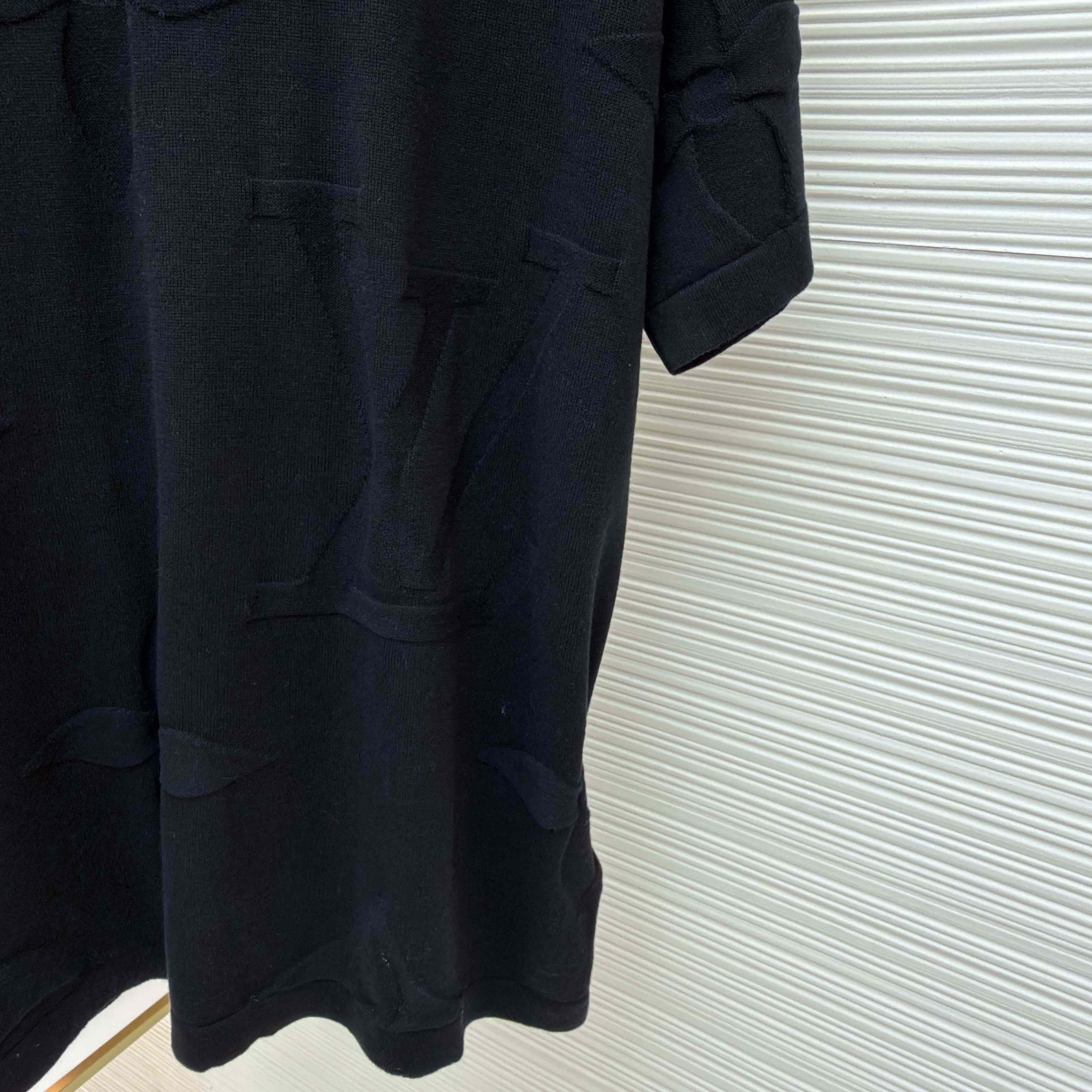 Louis Vuitton Monogram Short-Sleeved Cotton Crewneck    - FashionPlug