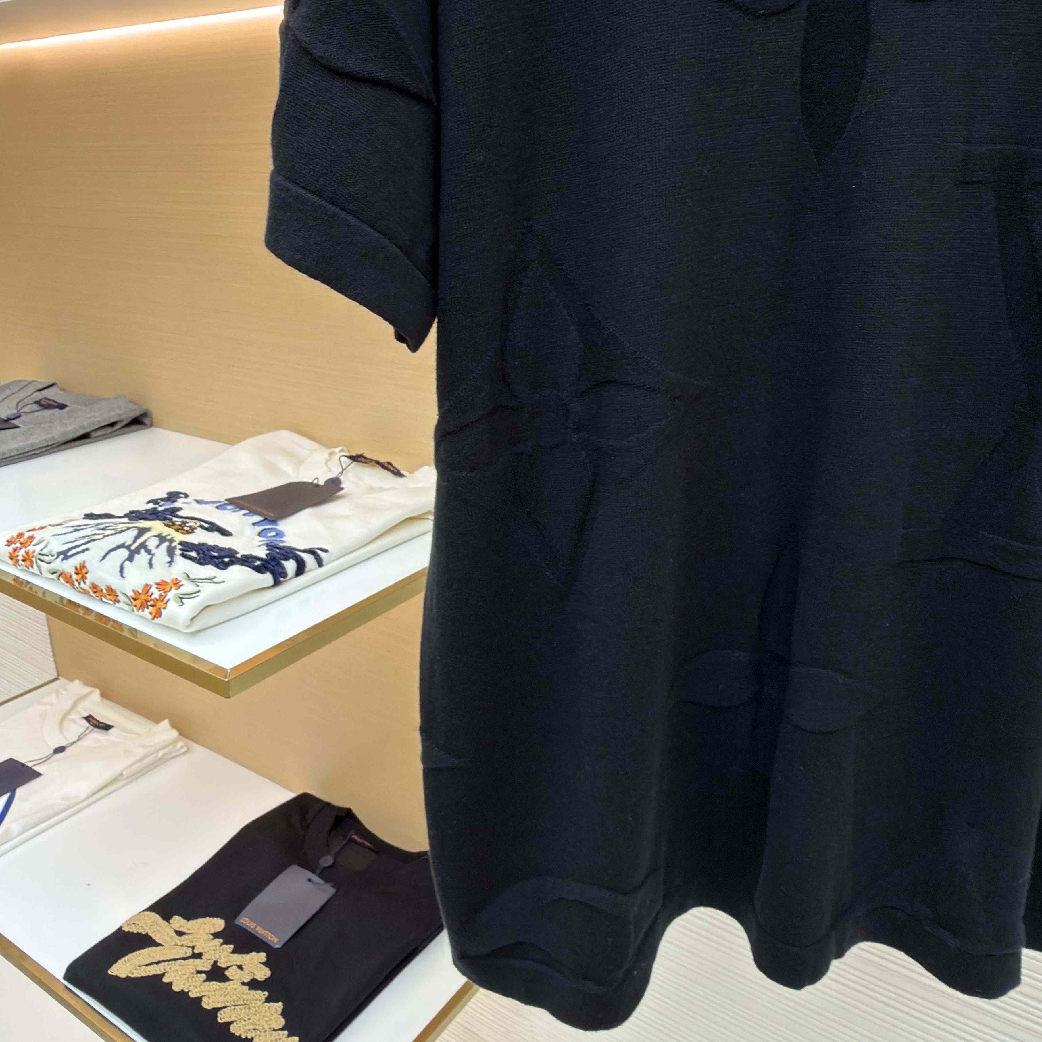 Louis Vuitton Monogram Short-Sleeved Cotton Crewneck    - FashionPlug