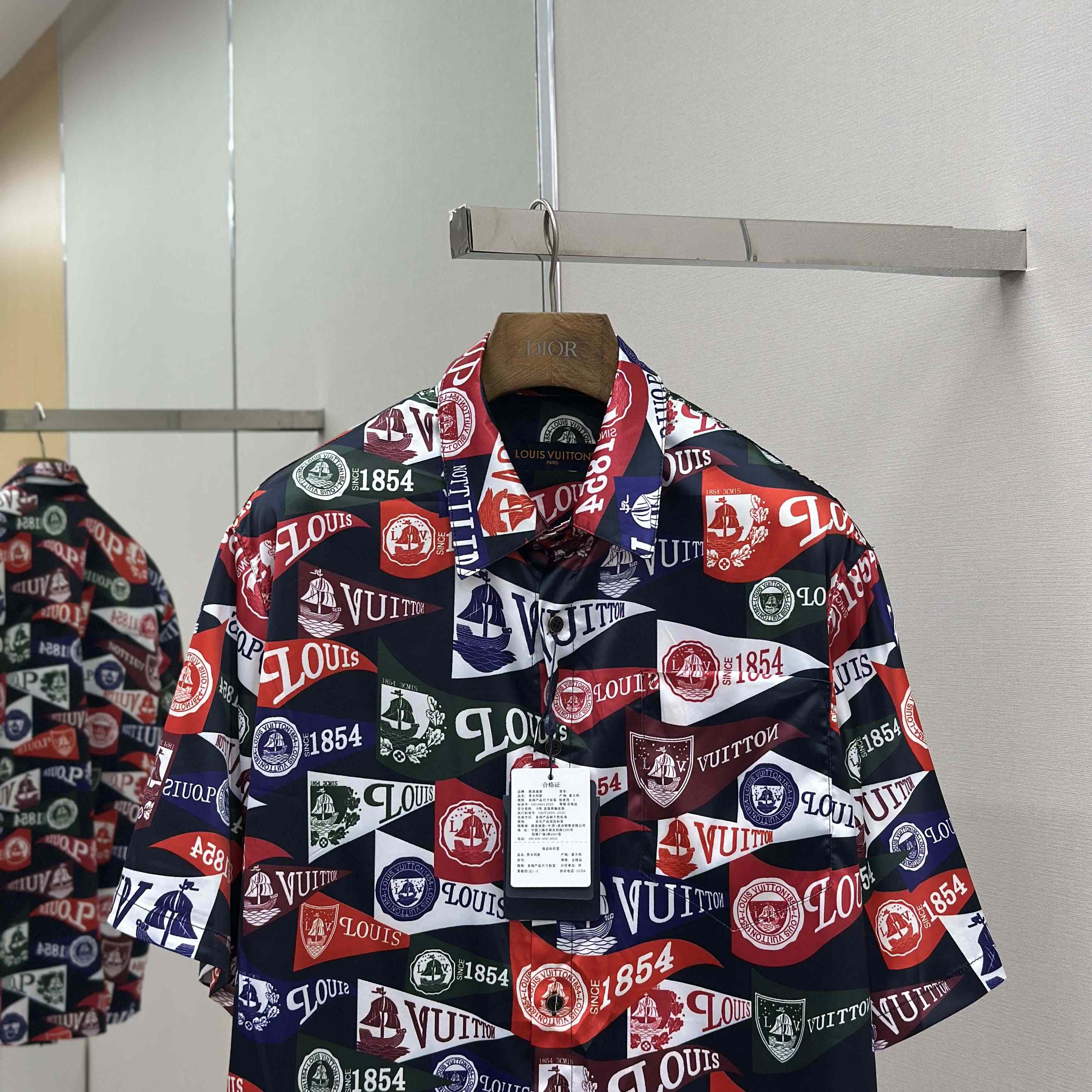 Louis Vuitton Printed Short-Sleeved Silk-Blend Shirt   1AIKBH - FashionPlug