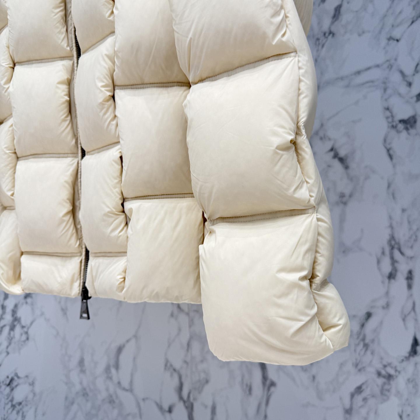 Moncler Short Down Jacket - FashionPlug