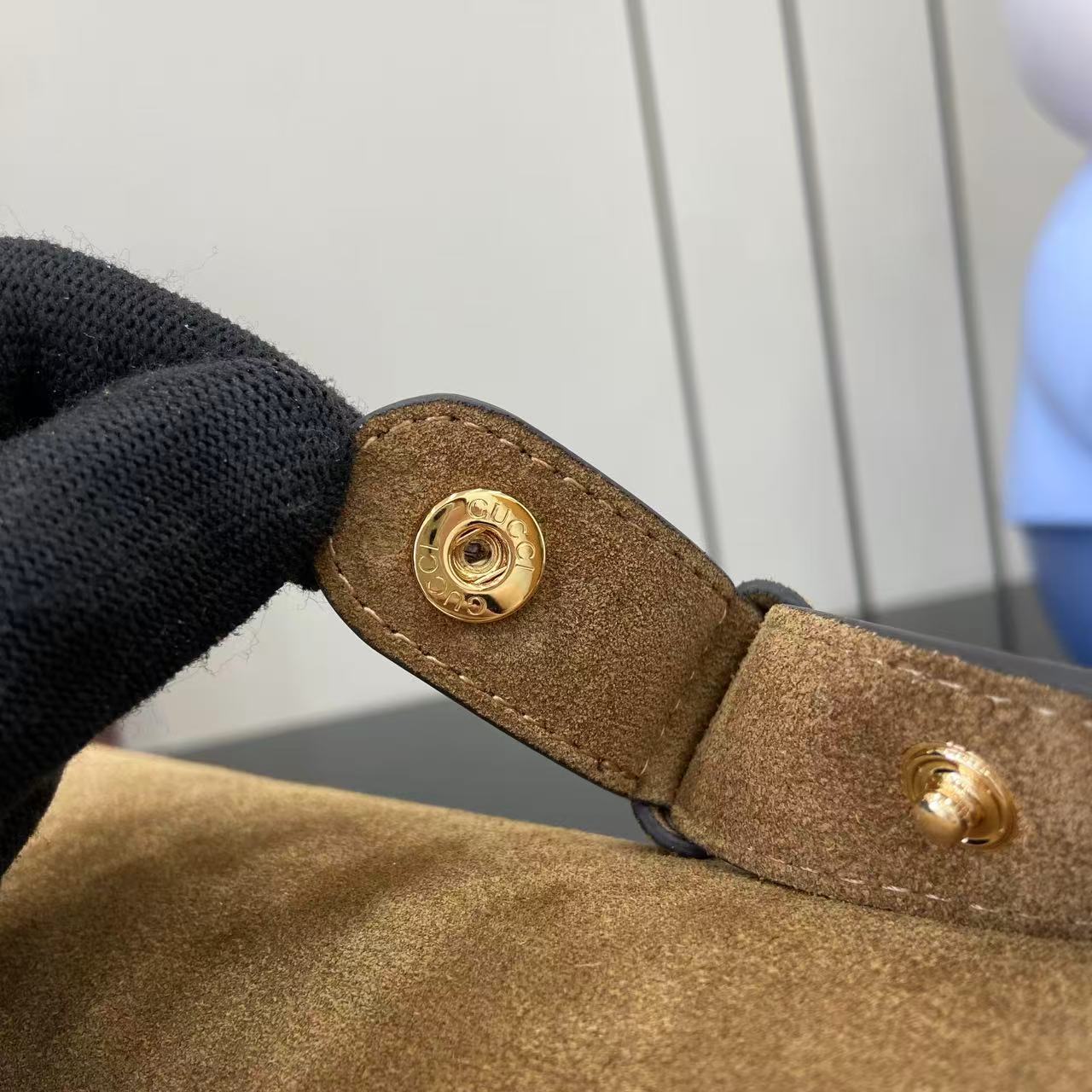 Gucci Horsebit 1955 Aura Small Shoulder Bag - FashionPlug