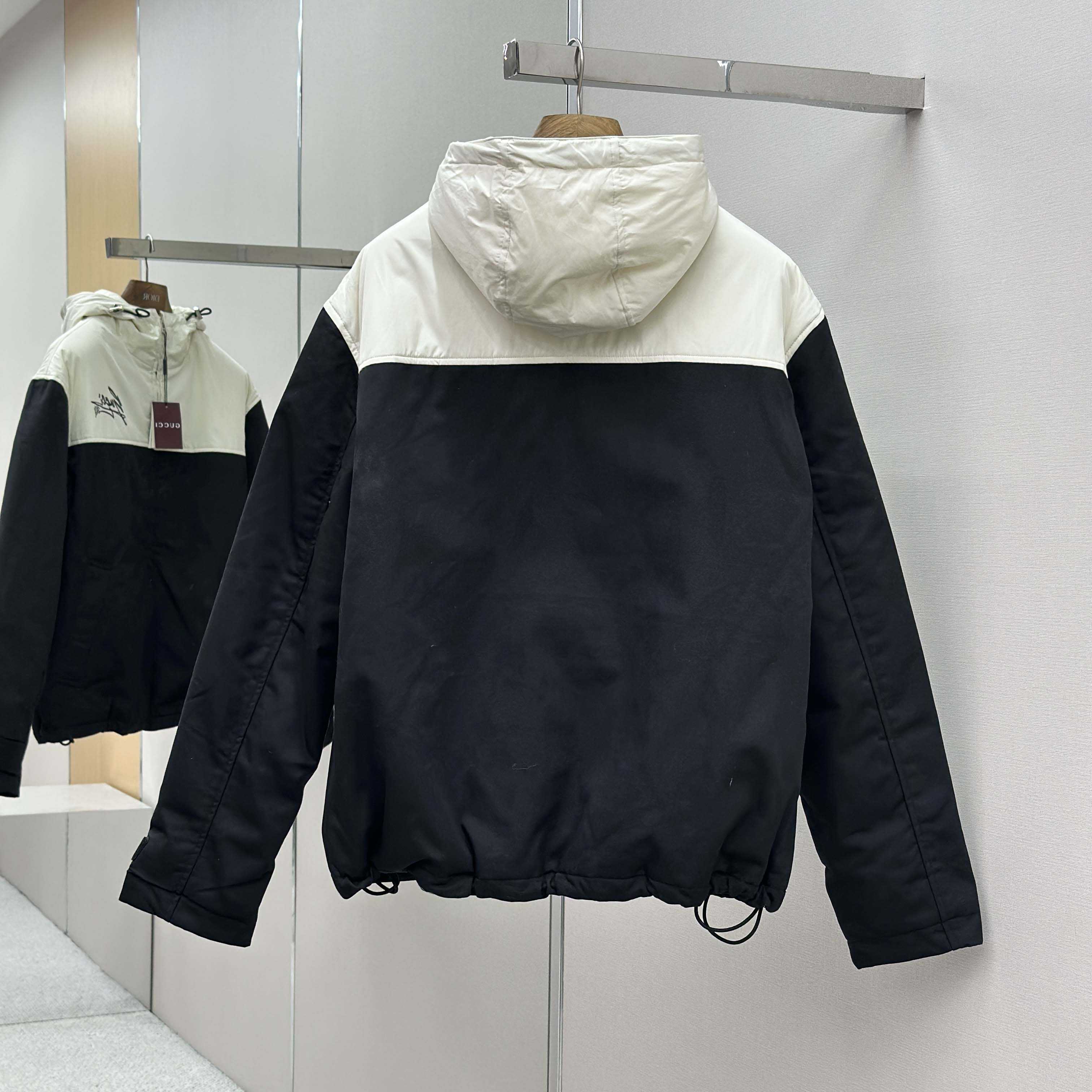 Gucci Canvas Hooded Jacket - FashionPlug