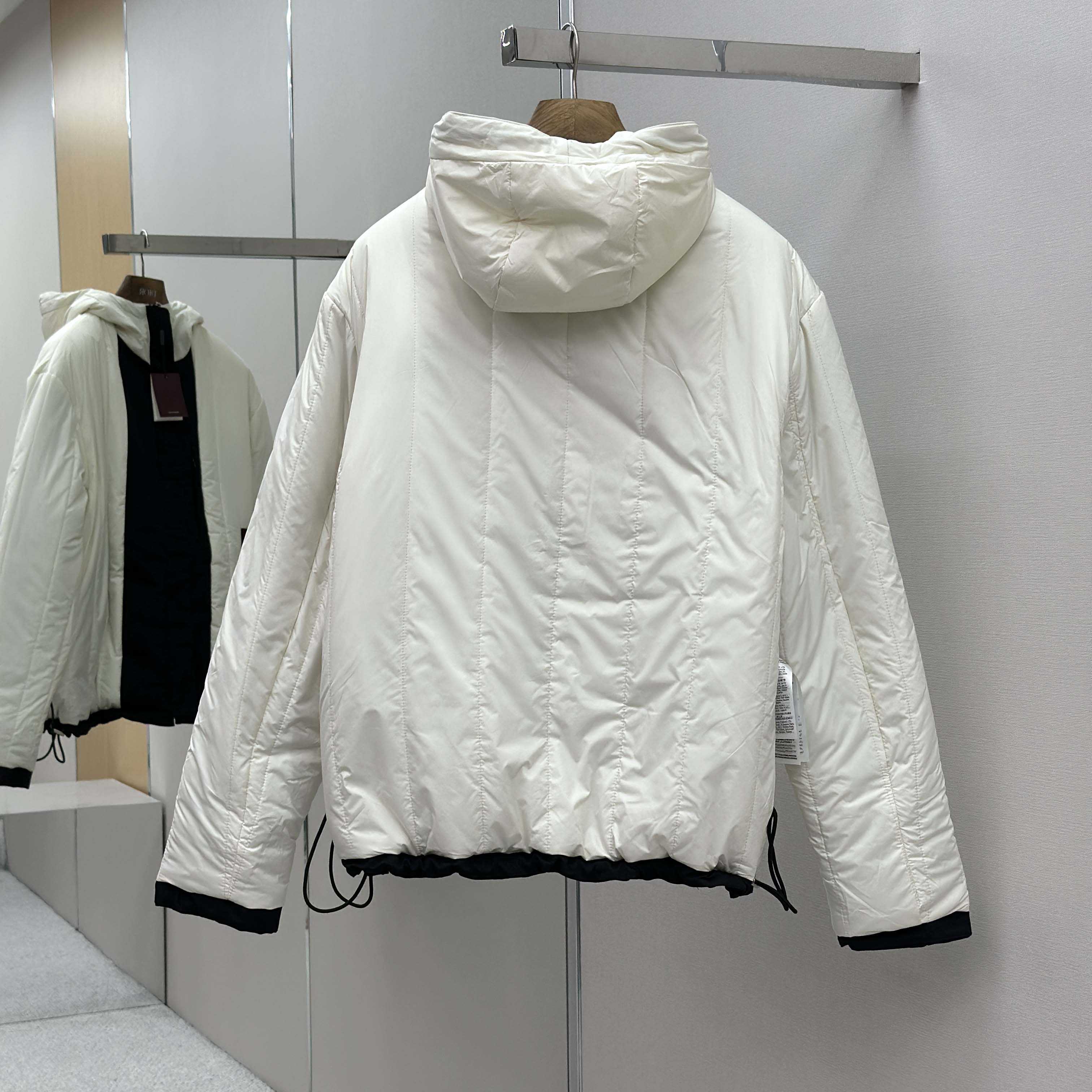 Gucci Canvas Hooded Jacket - FashionPlug