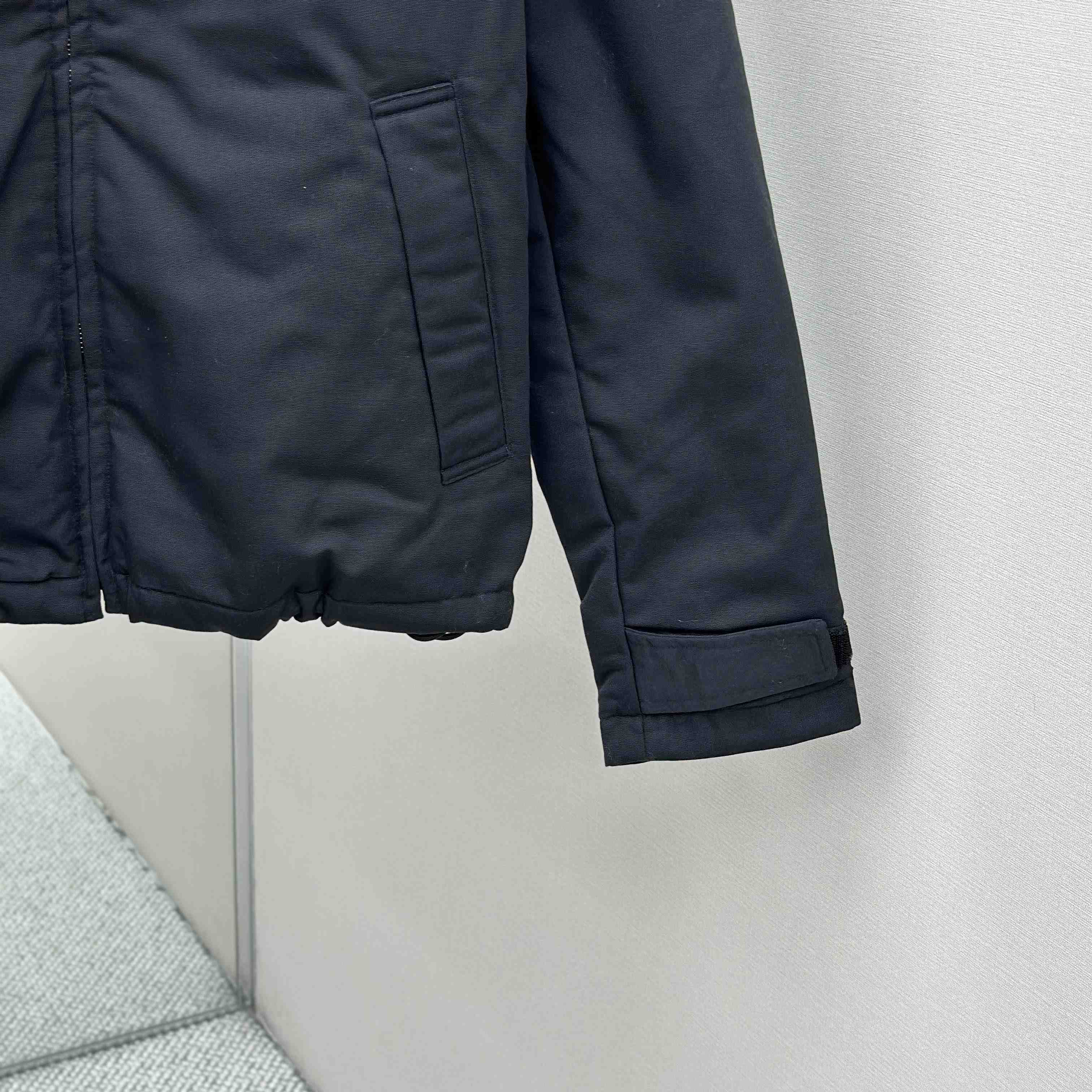 Gucci Canvas Hooded Jacket - FashionPlug