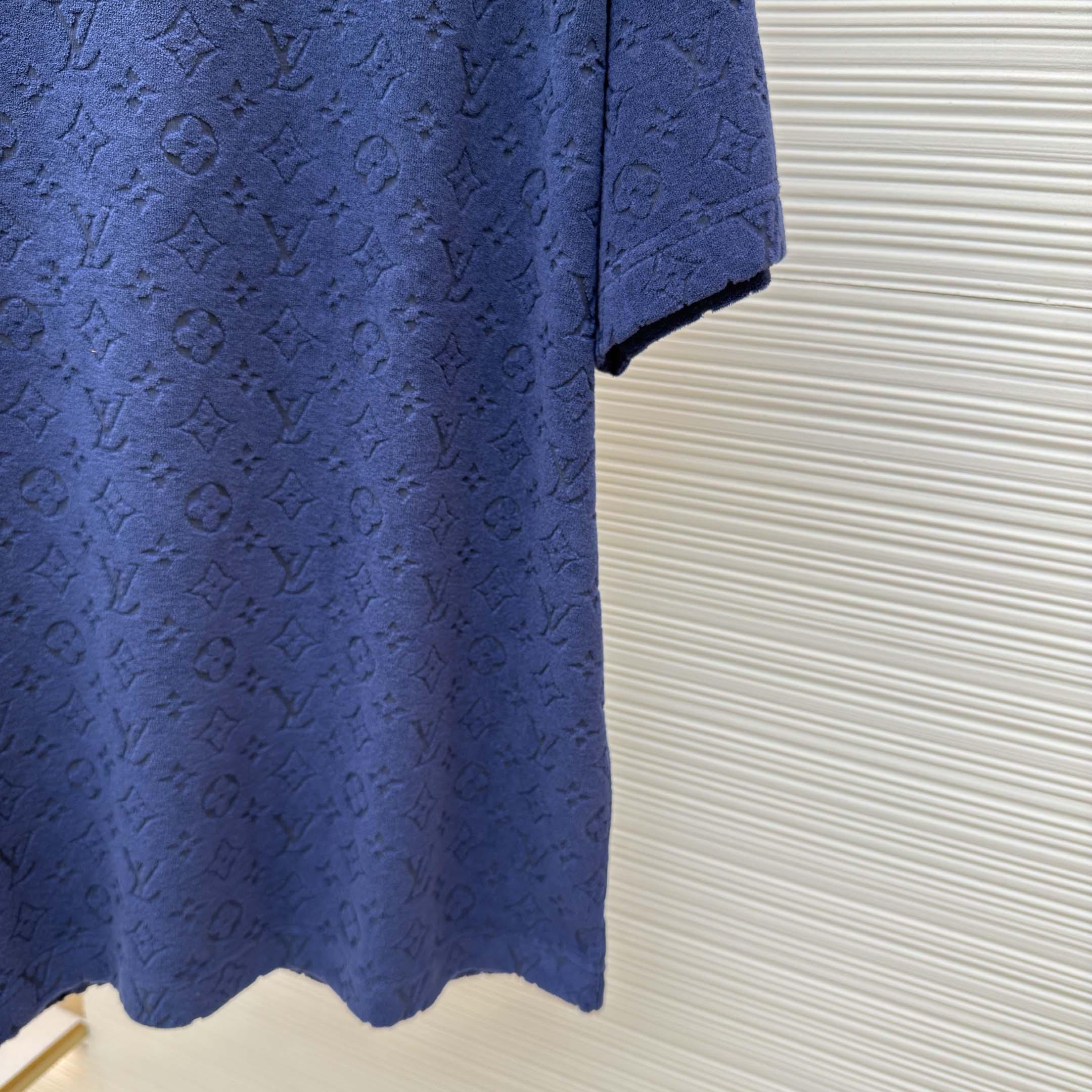 Louis Vuitton Monogram Fil Coupe T-shirt    1AIWEZ - FashionPlug