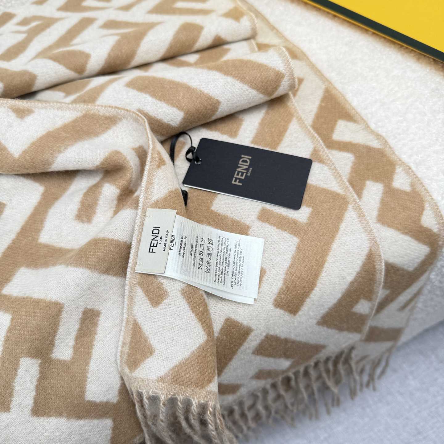 Fendi FF Scarf - FashionPlug