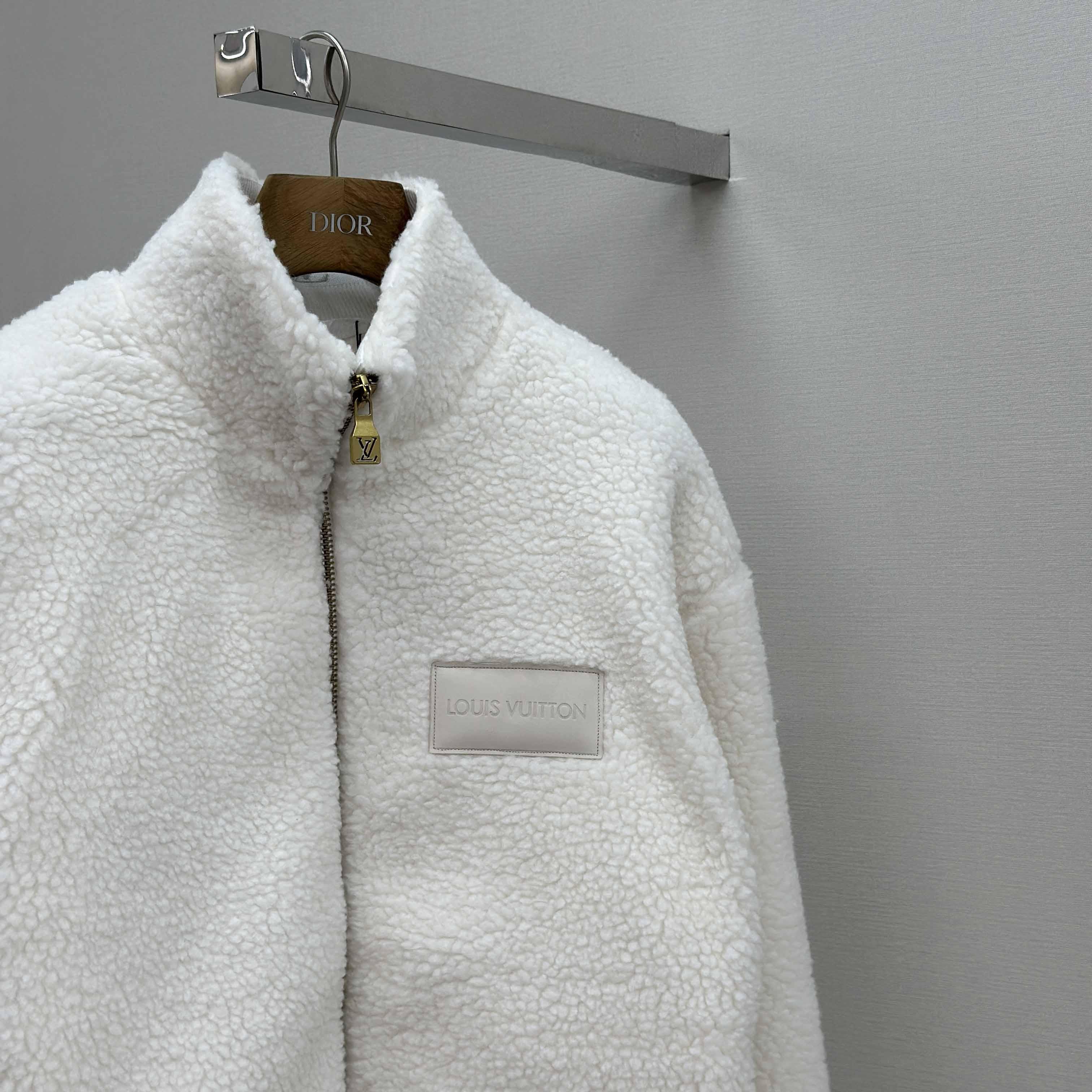 Louis Vuitton Leather Patch Fleece Blouson   1AHUGL - FashionPlug