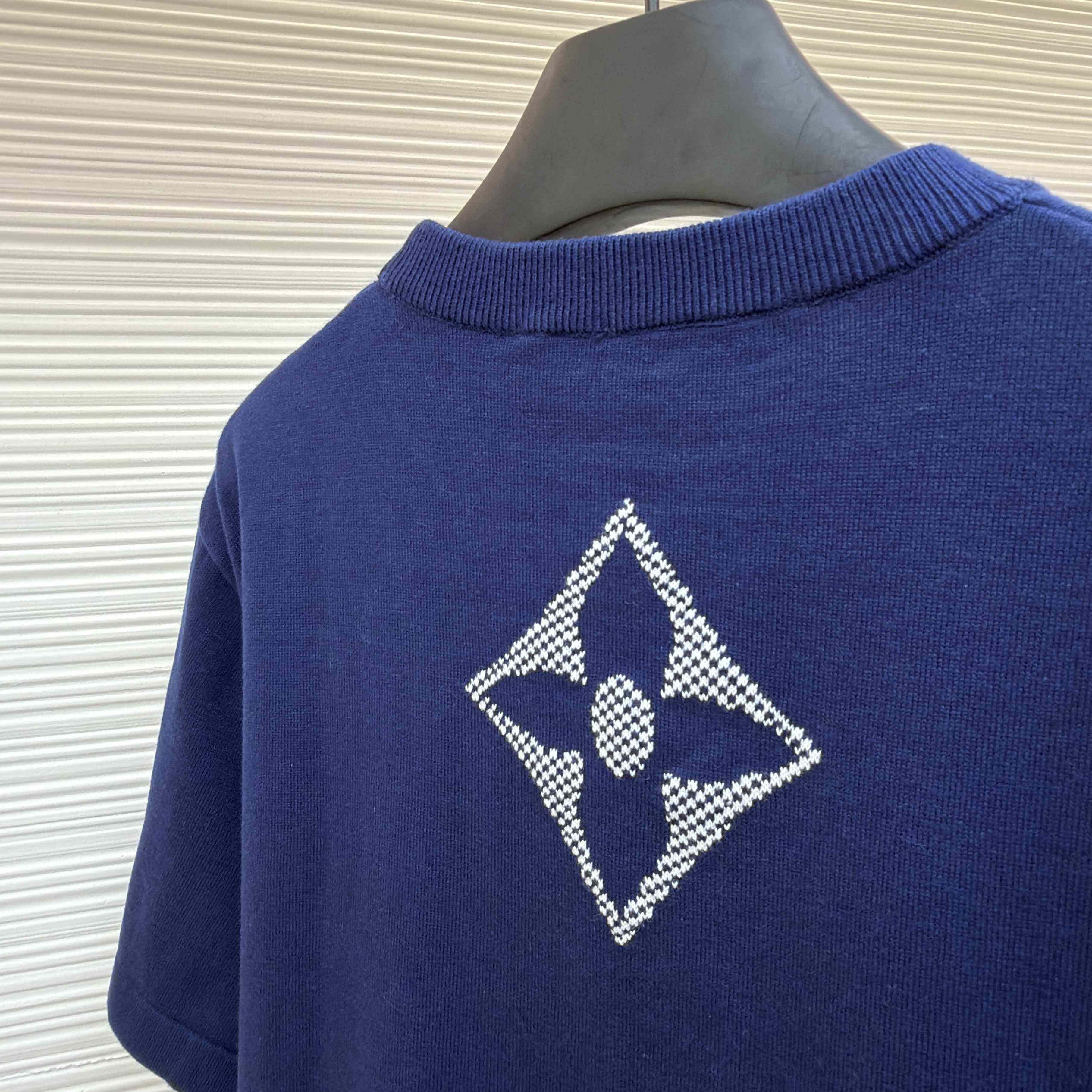 Louis Vuitton Monogram Short-Sleeved Knitted Crewneck    1AJBWC - FashionPlug