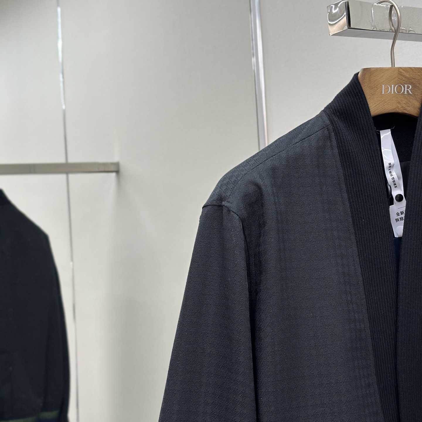 Louis Vuitton Preppy Wool Cardigan Blouson   1AGTGH - FashionPlug