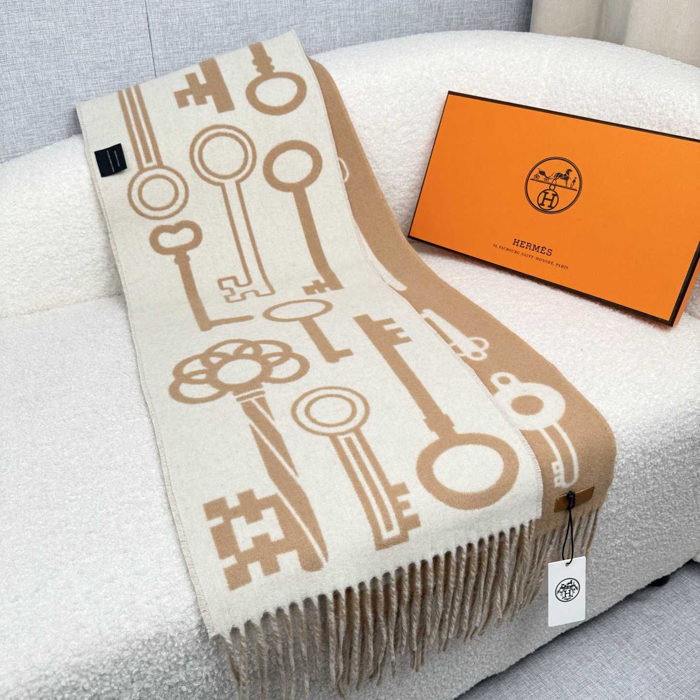 Hermes Casaque Porte-Clefs Scarf - FashionPlug