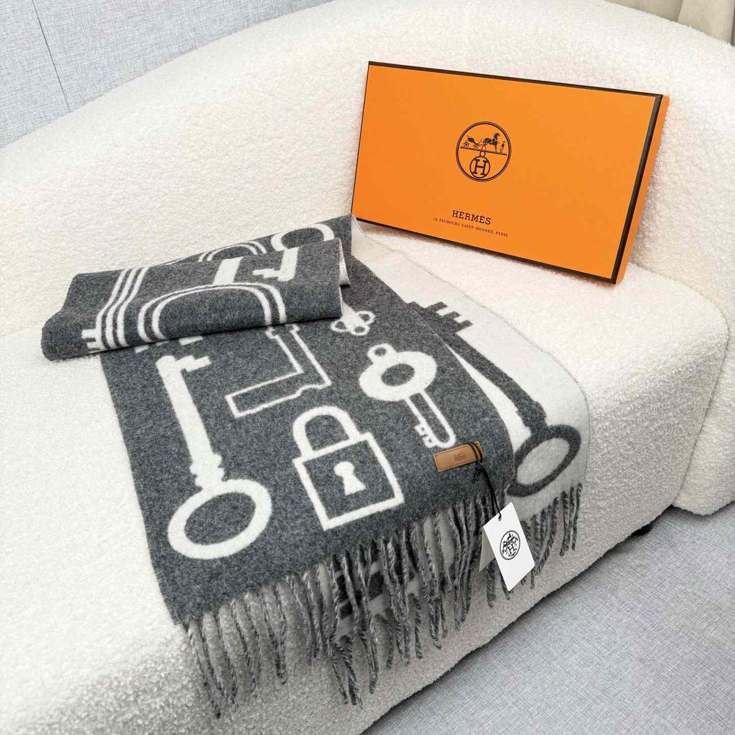 Hermes Casaque Porte-Clefs Scarf - FashionPlug